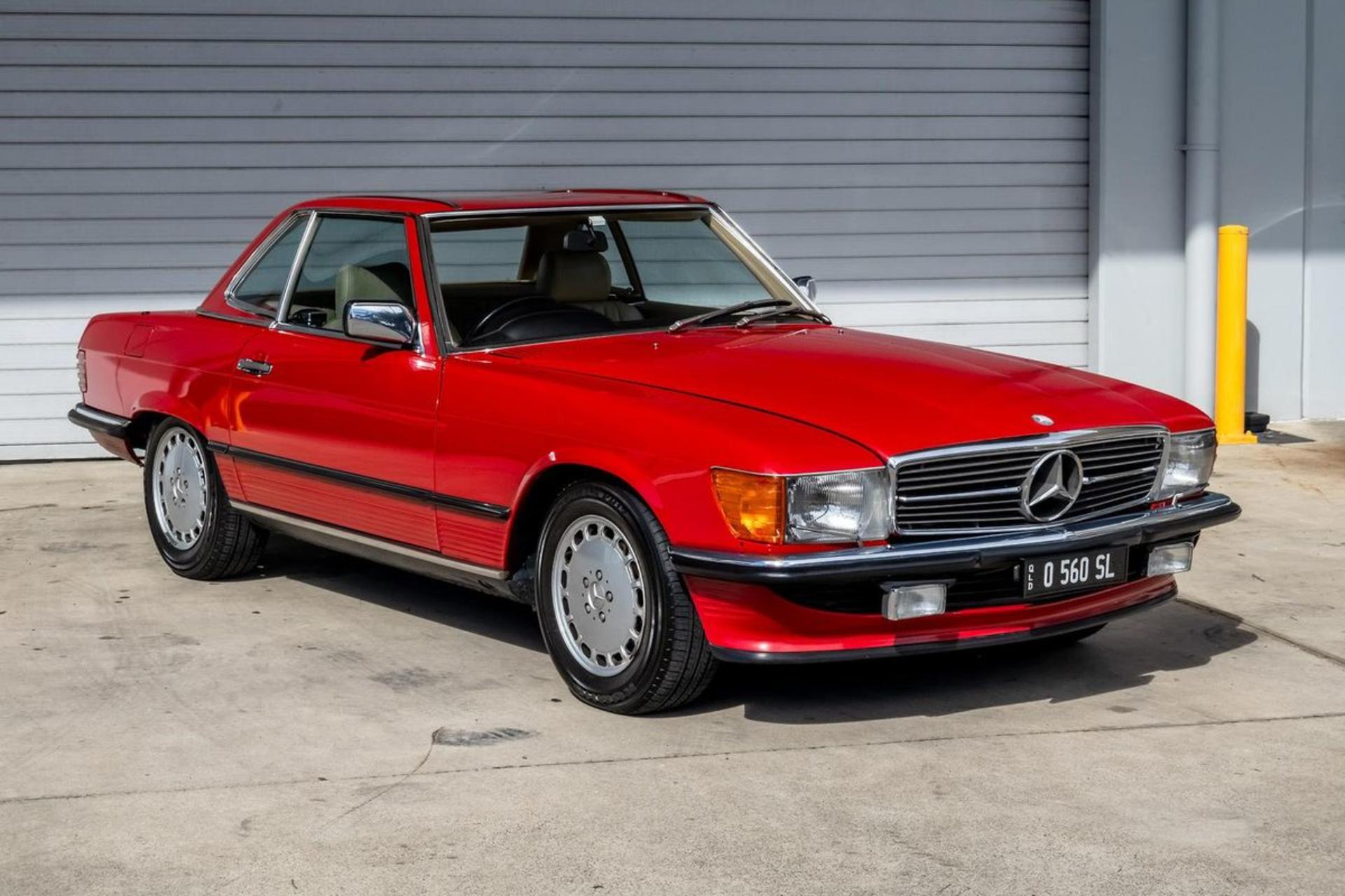1988 Mercedes-Benz 560SL R107 For Sale in Brisbane banner