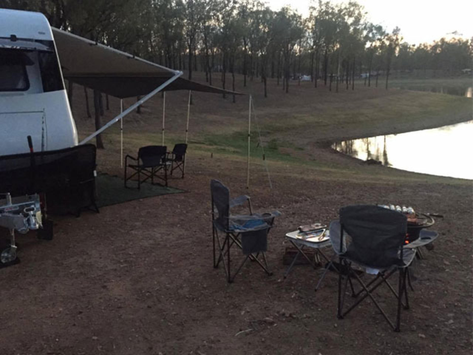 PUBLIC HOLIDAY CLOSURE banner