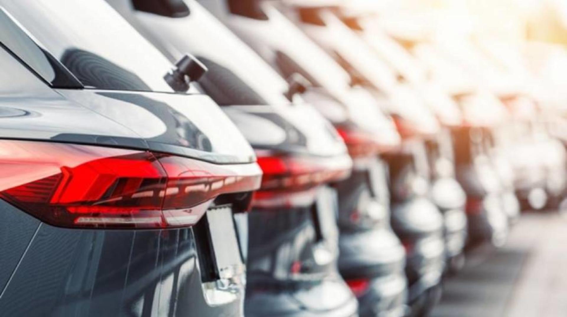 Car Loan or Bank Finance: Which Is Better for Your Next Car? banner