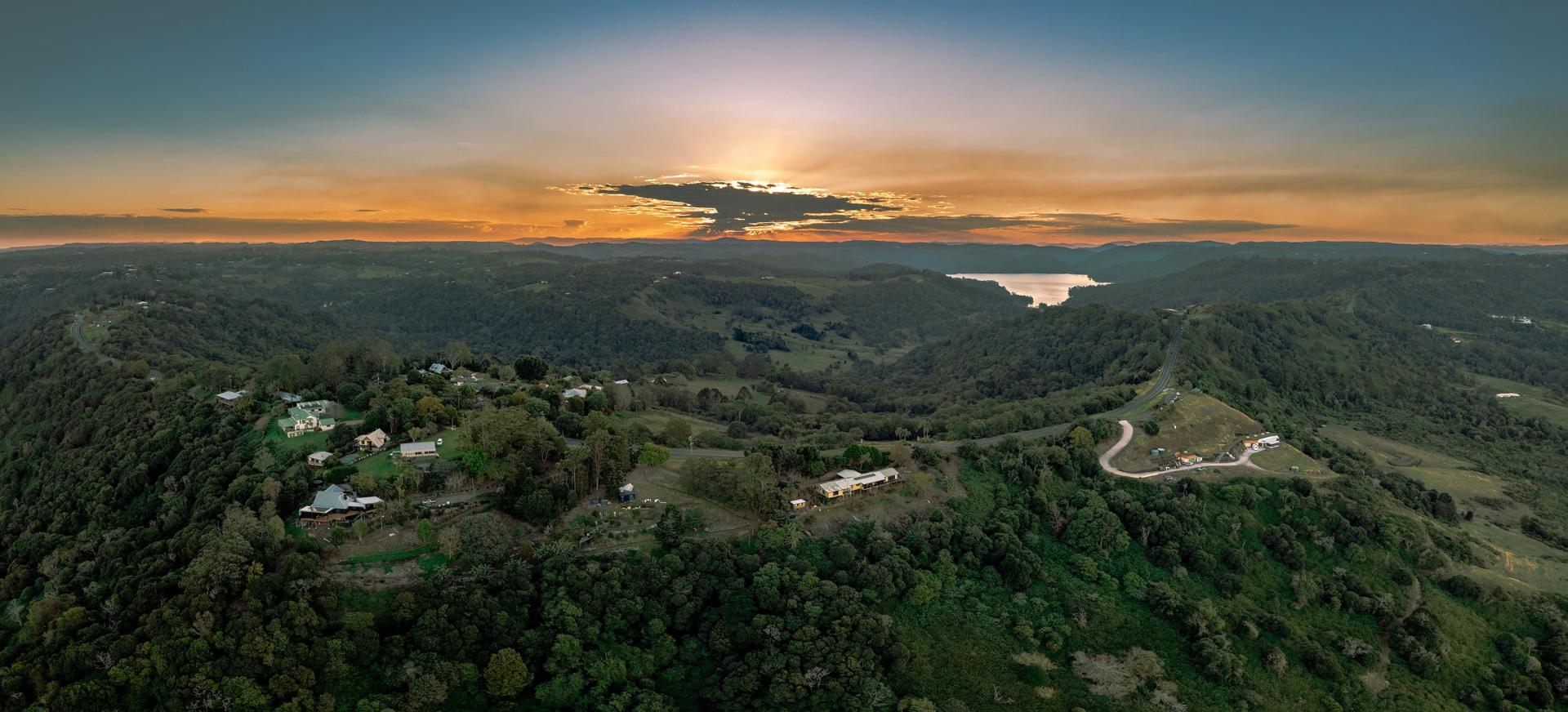 Best 3 Sunshine Coast Road Trips With Kids banner