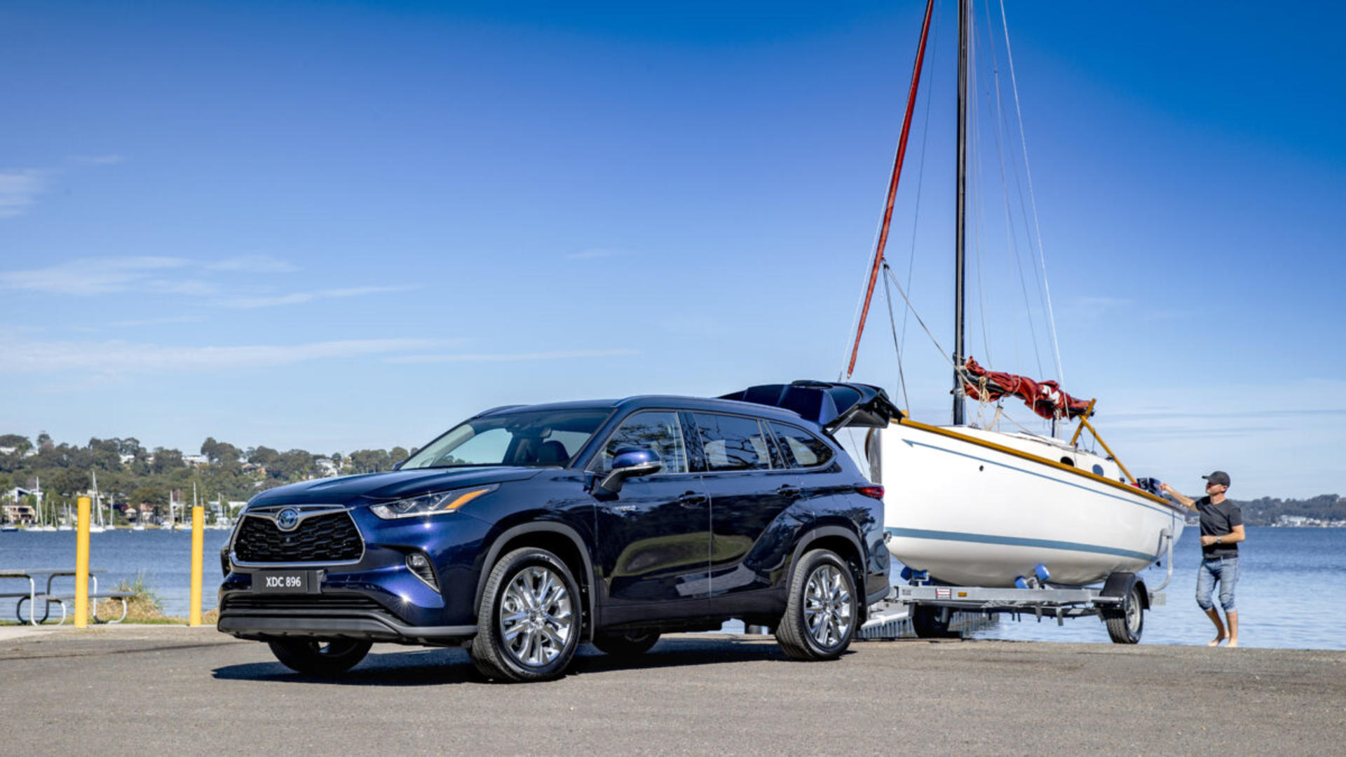 2021 Toyota Kluger Grande Hybrid