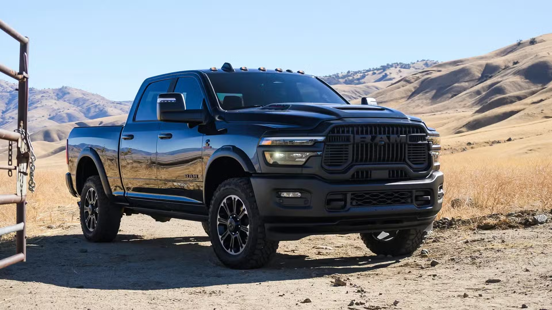 2025 Ram 2500 and 3500 Unveiled: More Power, New Tech, and Updated Styling banner