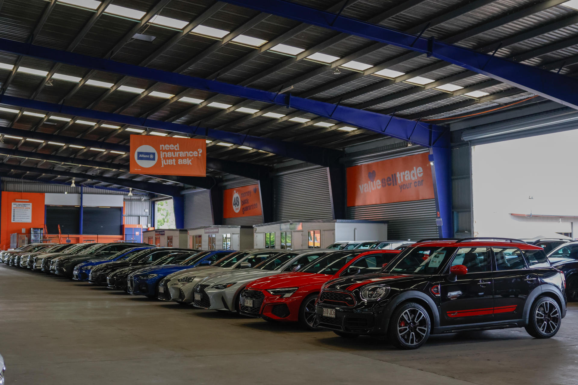 Why Choose Big Box Cars? The Answer is Clear banner