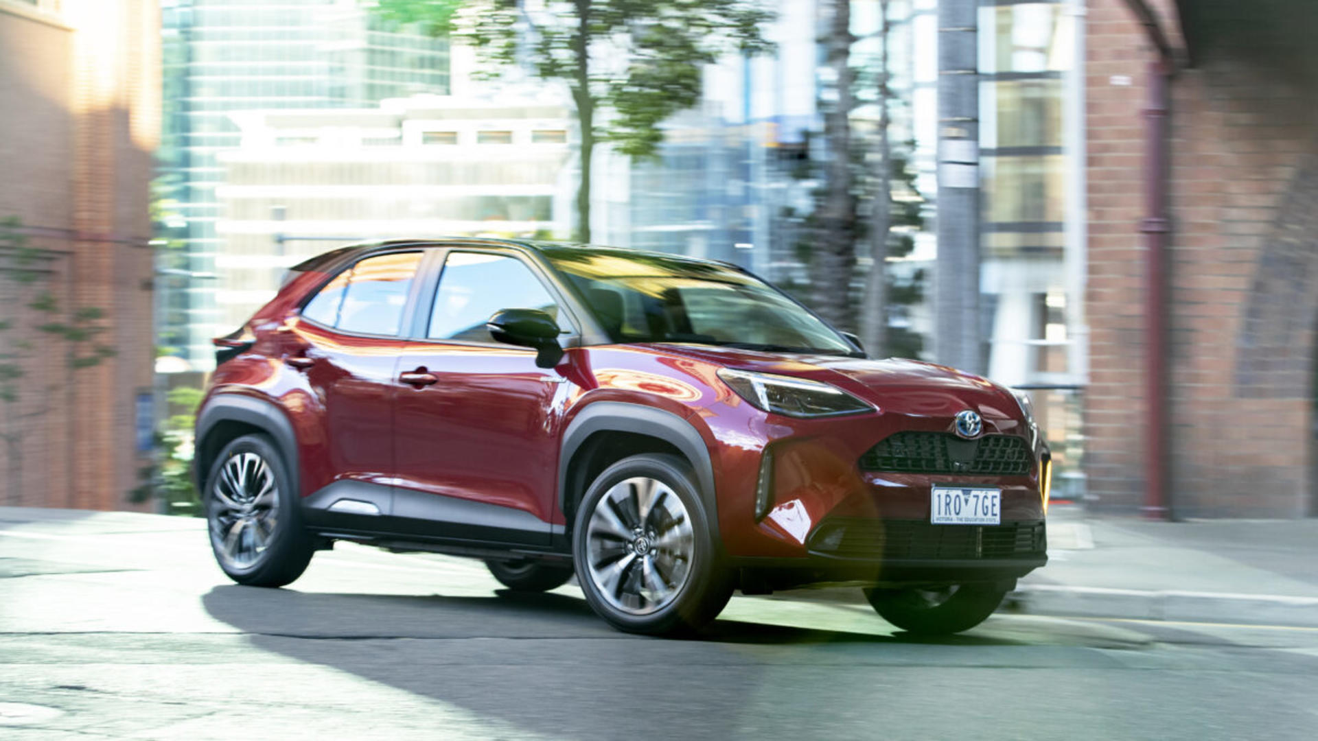 TOYOTA ANNOUNCES PRICING FOR ALL-NEW YARIS CROSS banner