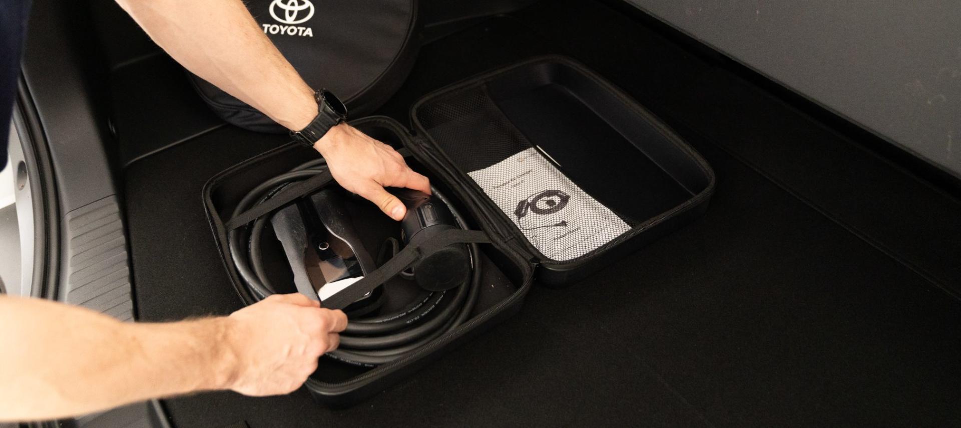 How Charging Works In The Toyota RAV4 Plug-In Hybrid banner