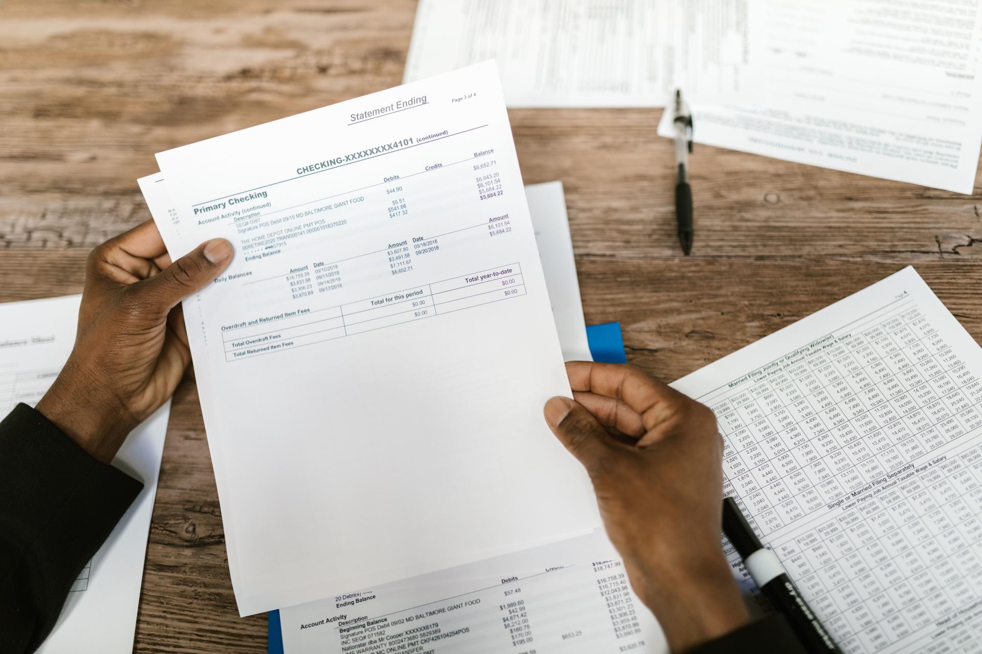What Is a Credit Report? Everything You Need to Know banner