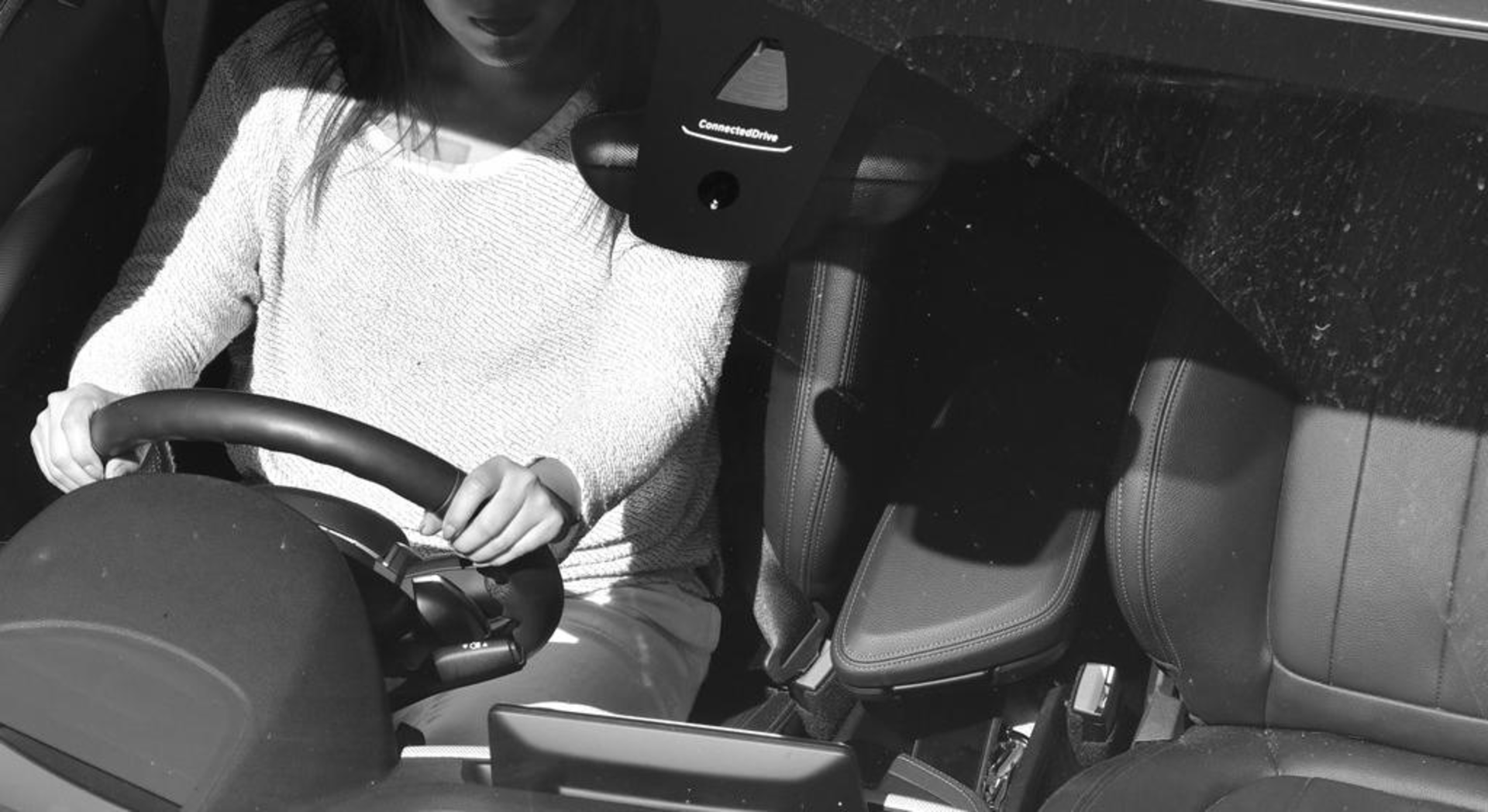 Buckling Up: The Reality of Seatbelt Laws in Australia banner