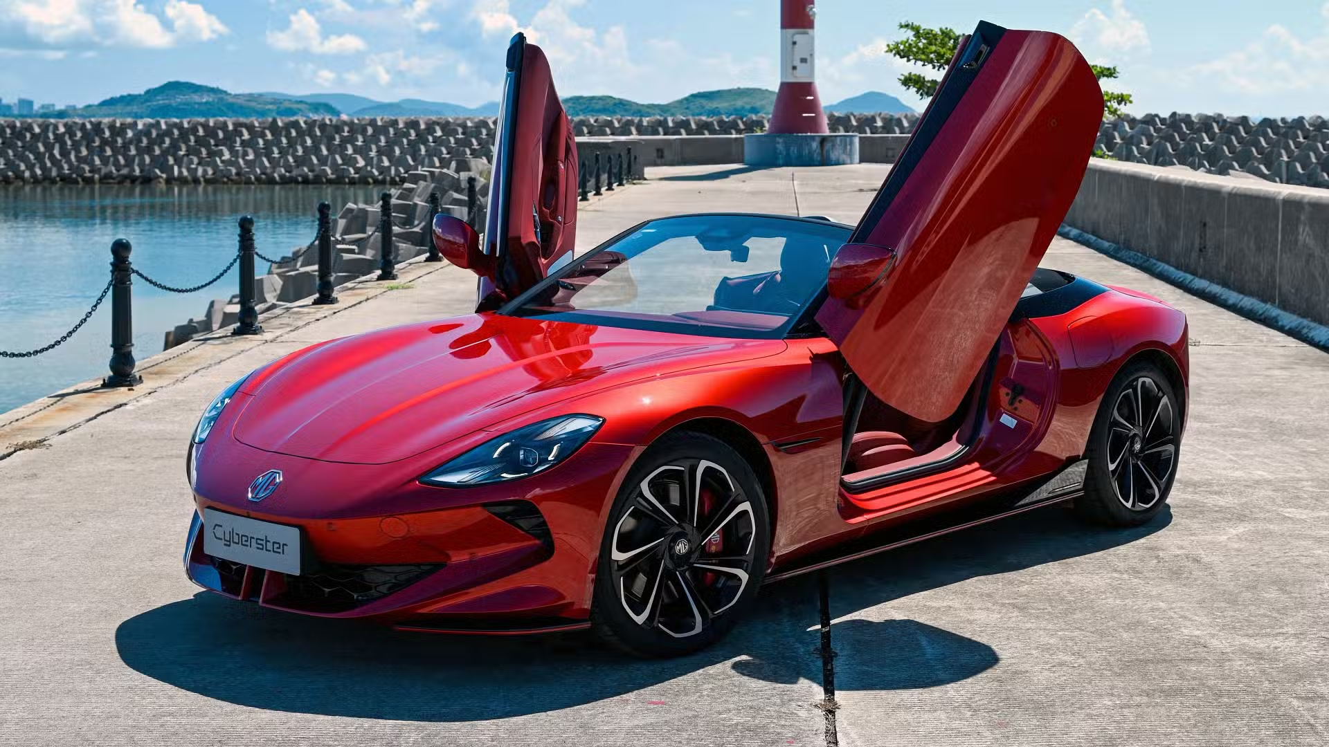 Introducing the All-Electric MG Cyberster: The Future of Convertible Driving banner