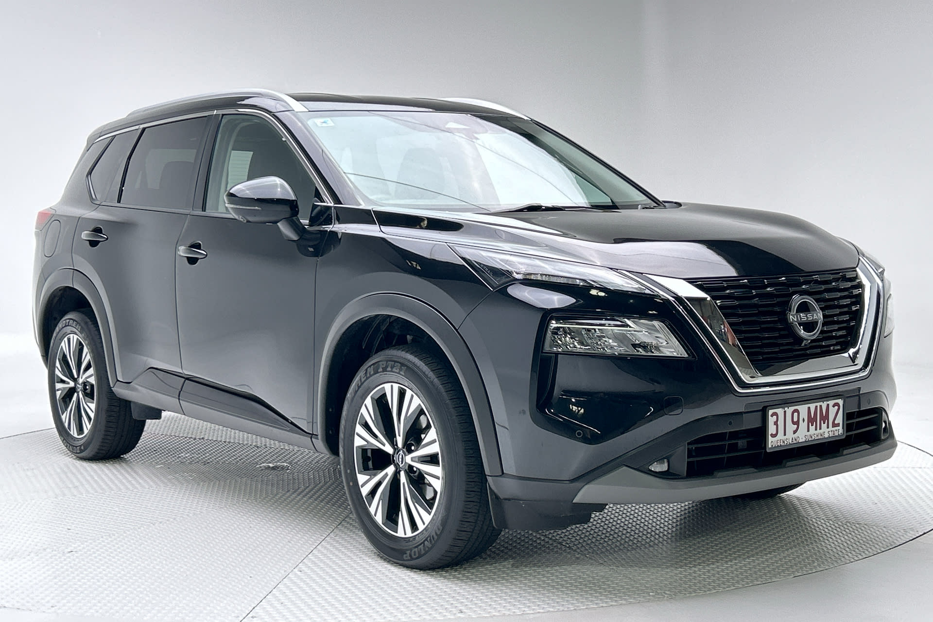 The 2023 Nissan X-Trail ST-L banner