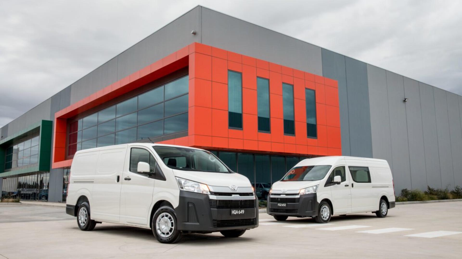 2019 Toyota HiAce LWB Van (L) and SLWB Van (R).