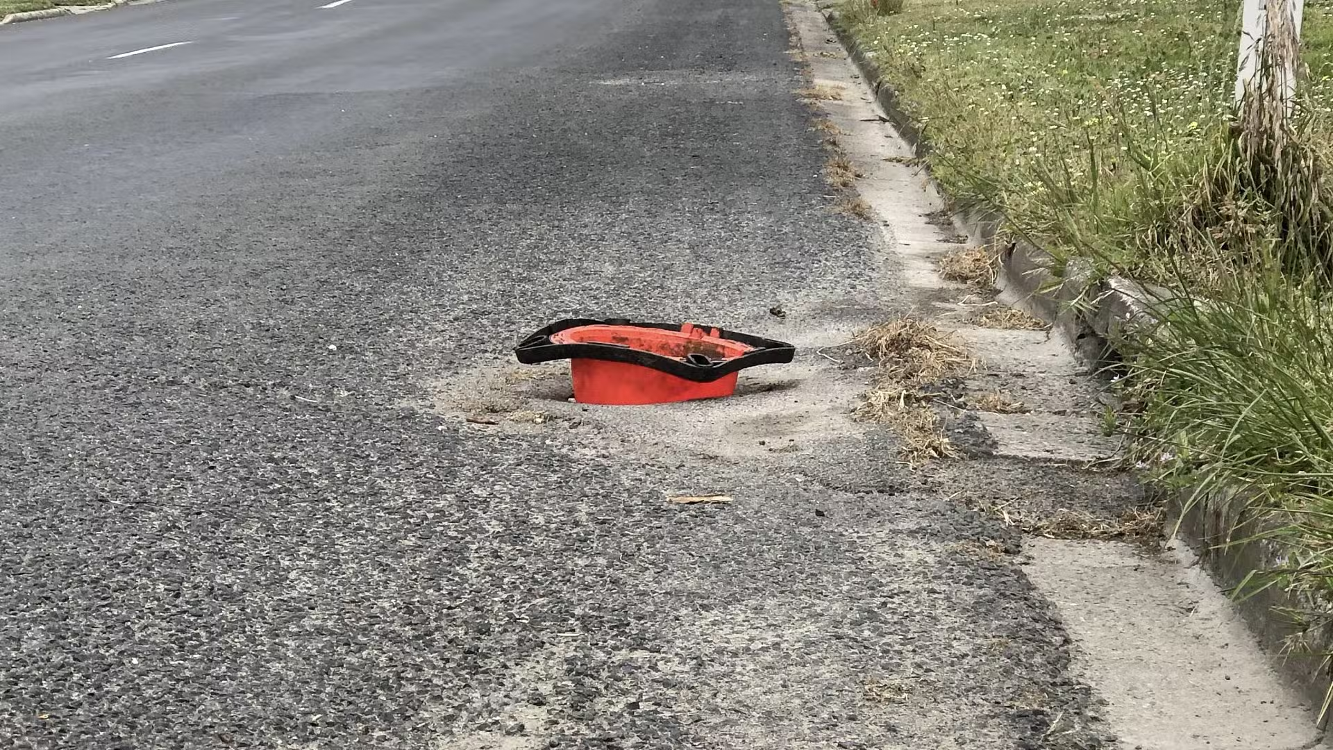 Australia’s Pothole Problem: How Poor Road Conditions Are Frustrating Drivers Nationwide banner