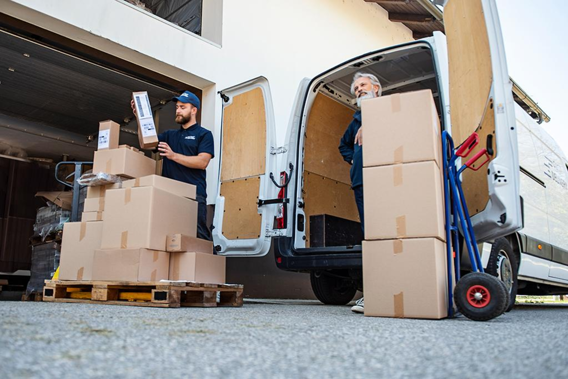 Seven Smart Tax-Time Tips for 2025: What You Need to Know Before June 30 banner