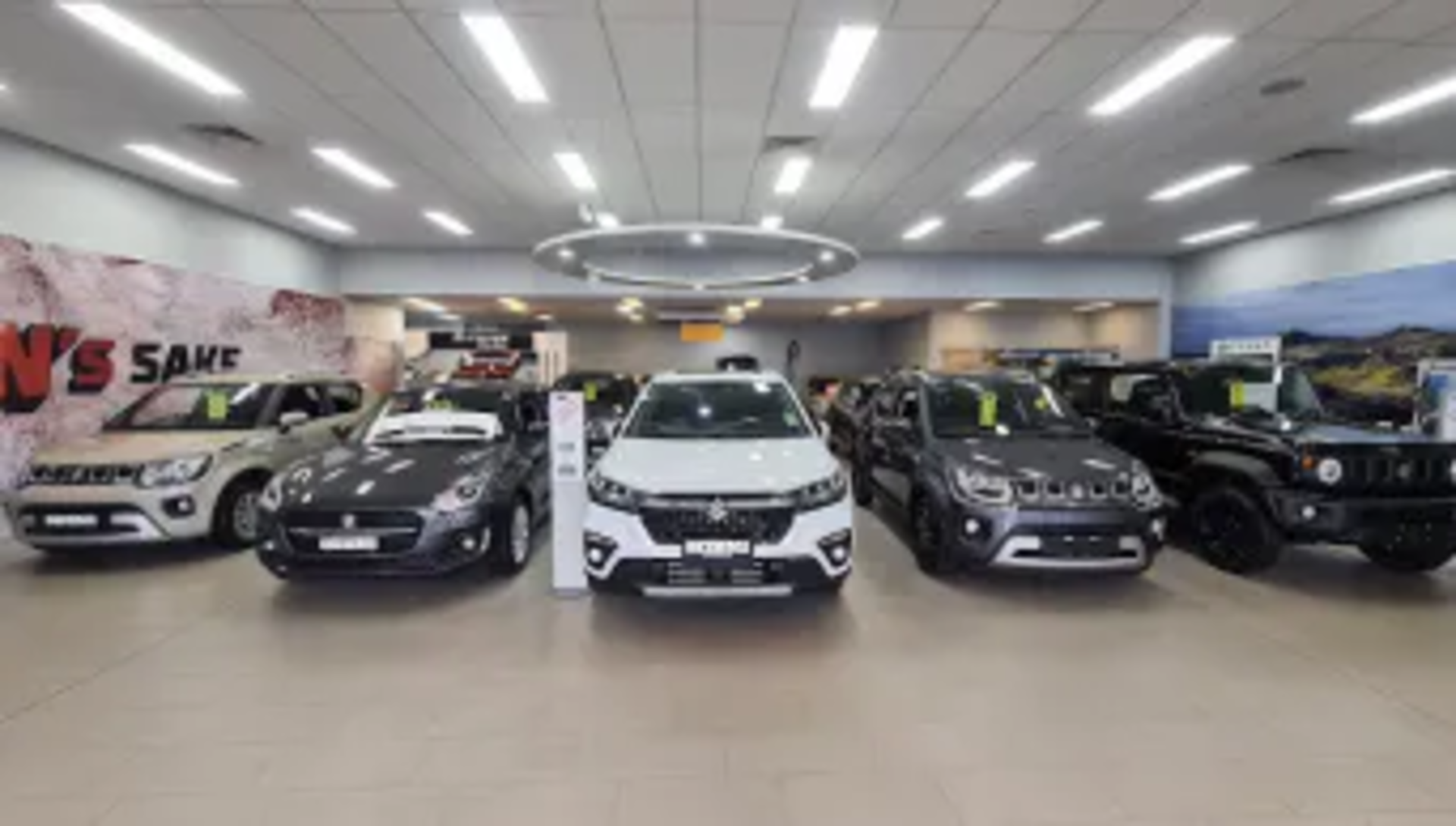 Australian Automotive Market Soars in 2023, Breaking All-Time Sales Records banner