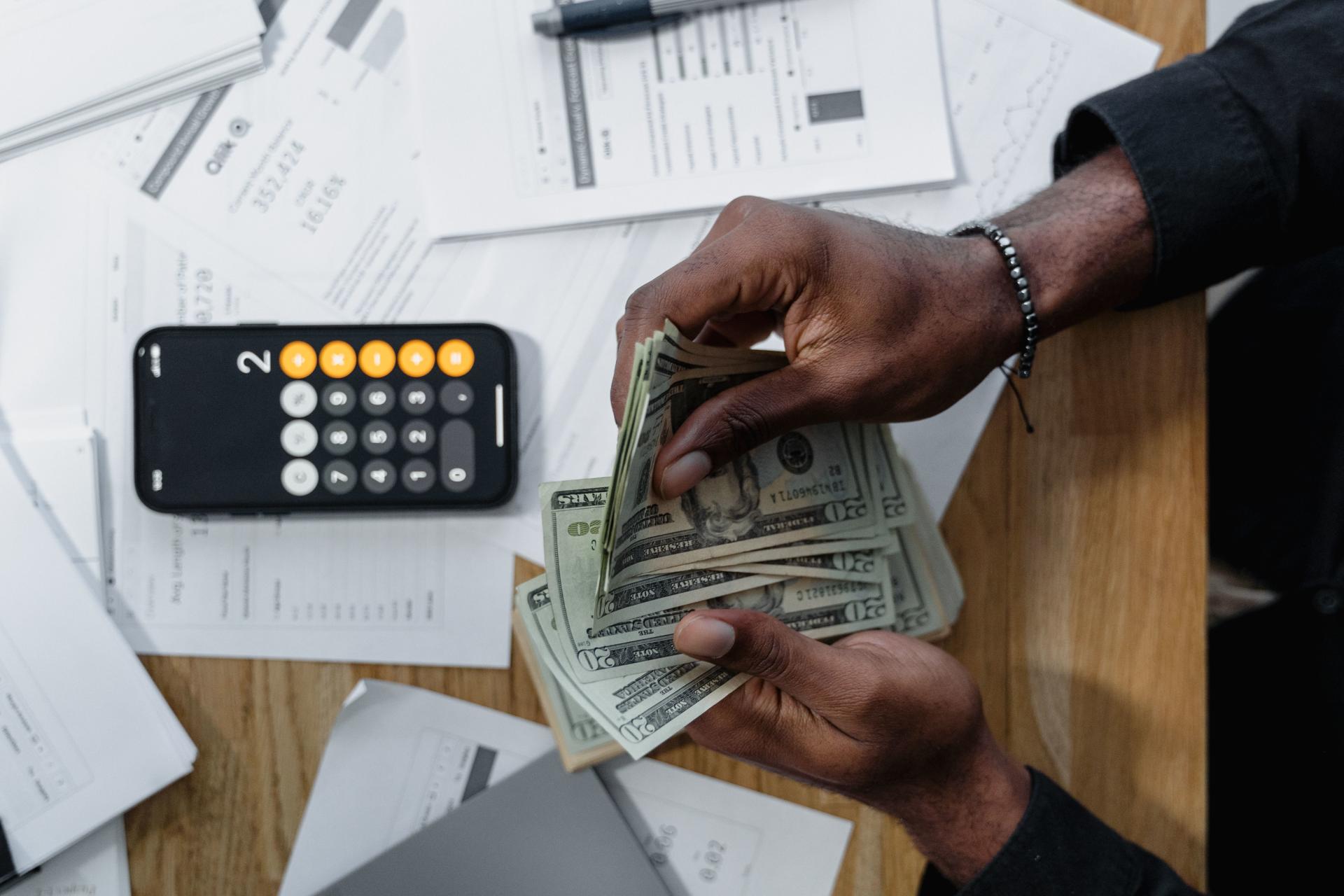 Loan Repayment Terms: Which Is Best for Your Loan Goals? banner