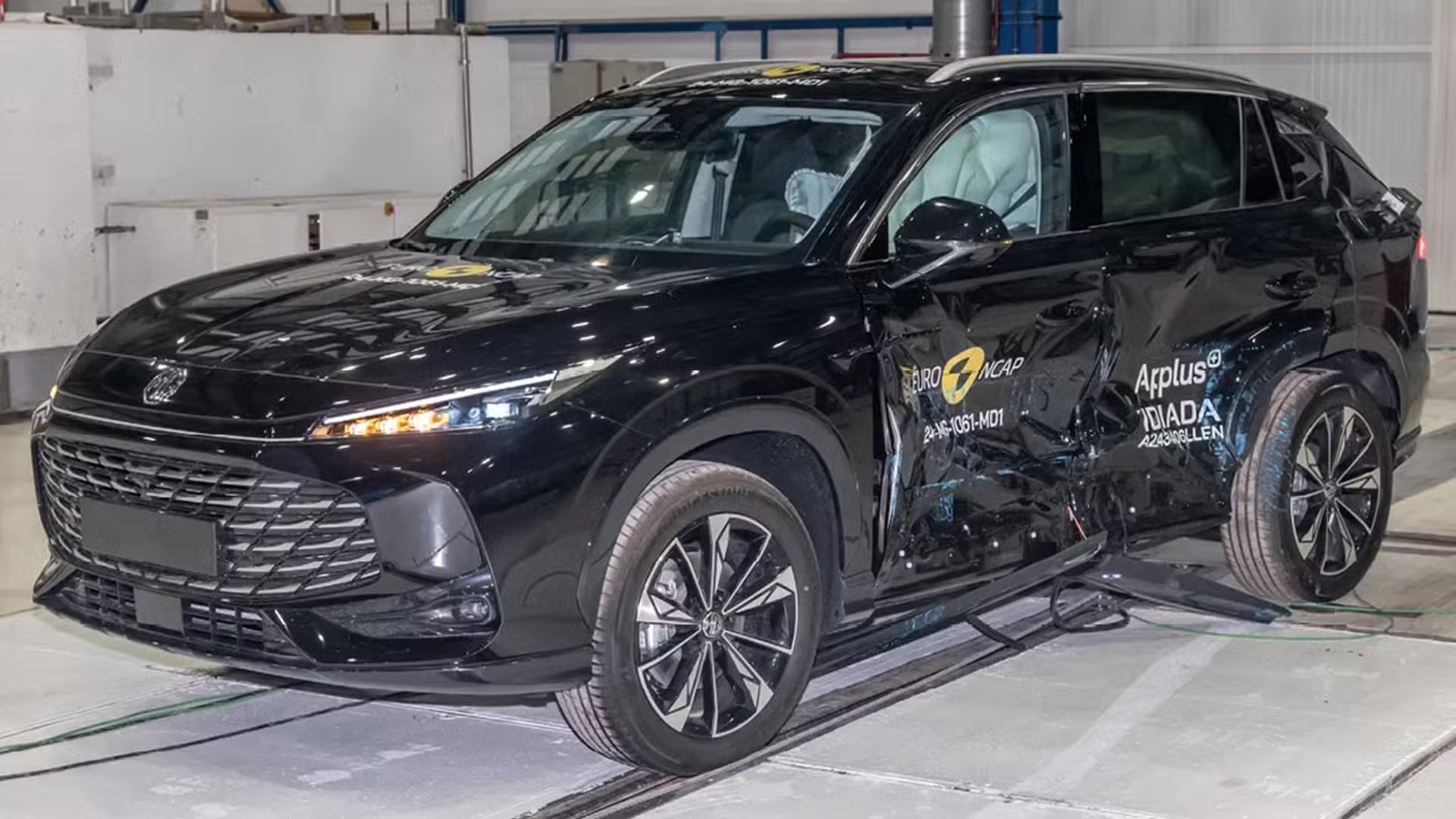 2024 MG HS Earns Five-Star ANCAP Safety Rating for Non-Hybrid Models banner