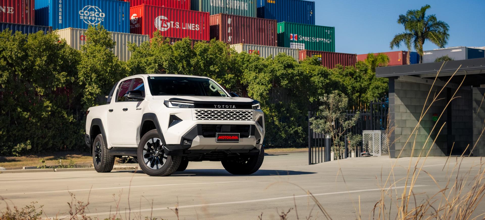 Review: 2026 Toyota HiLux SR5 banner