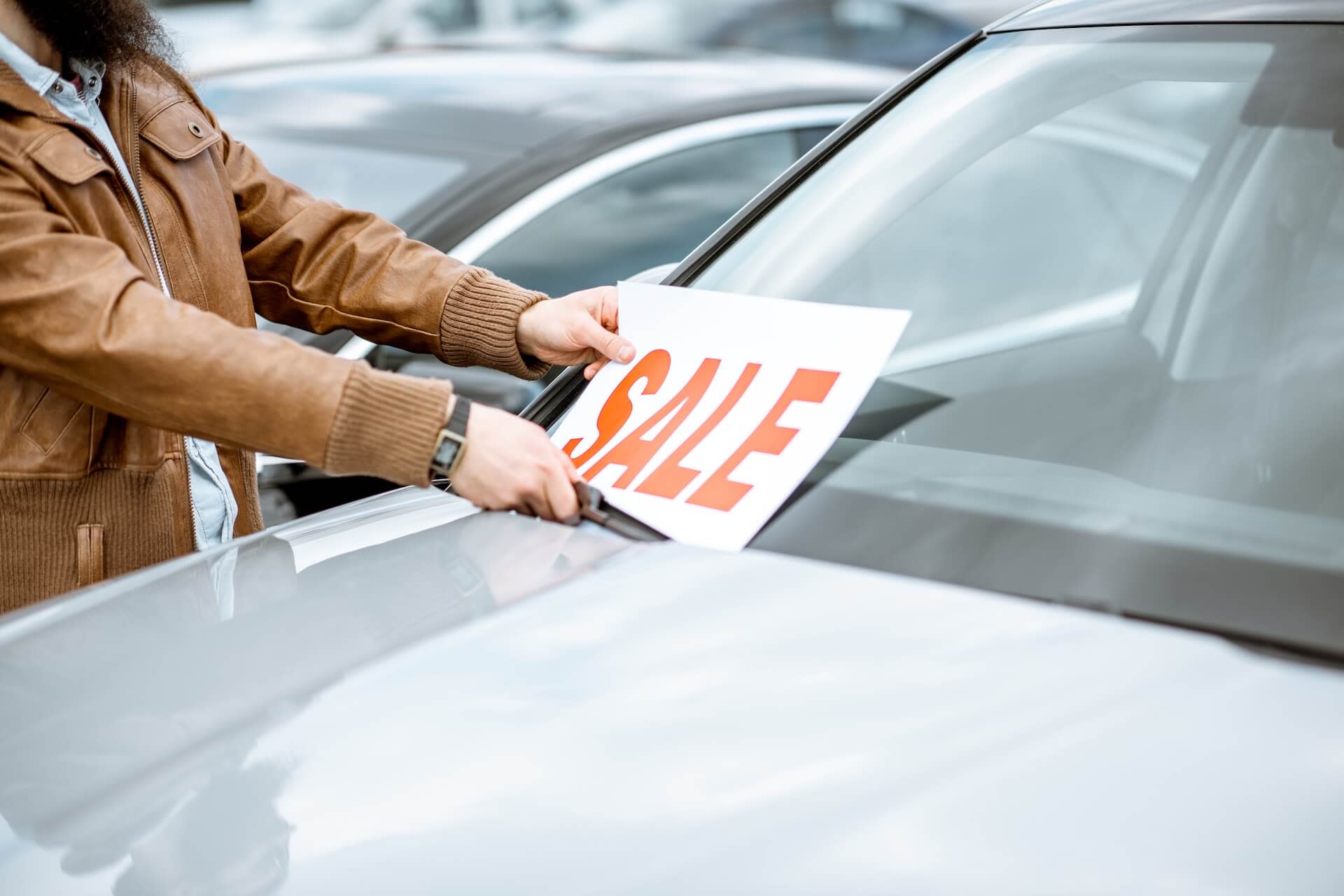 Car Sale Scams to Watch Out For banner