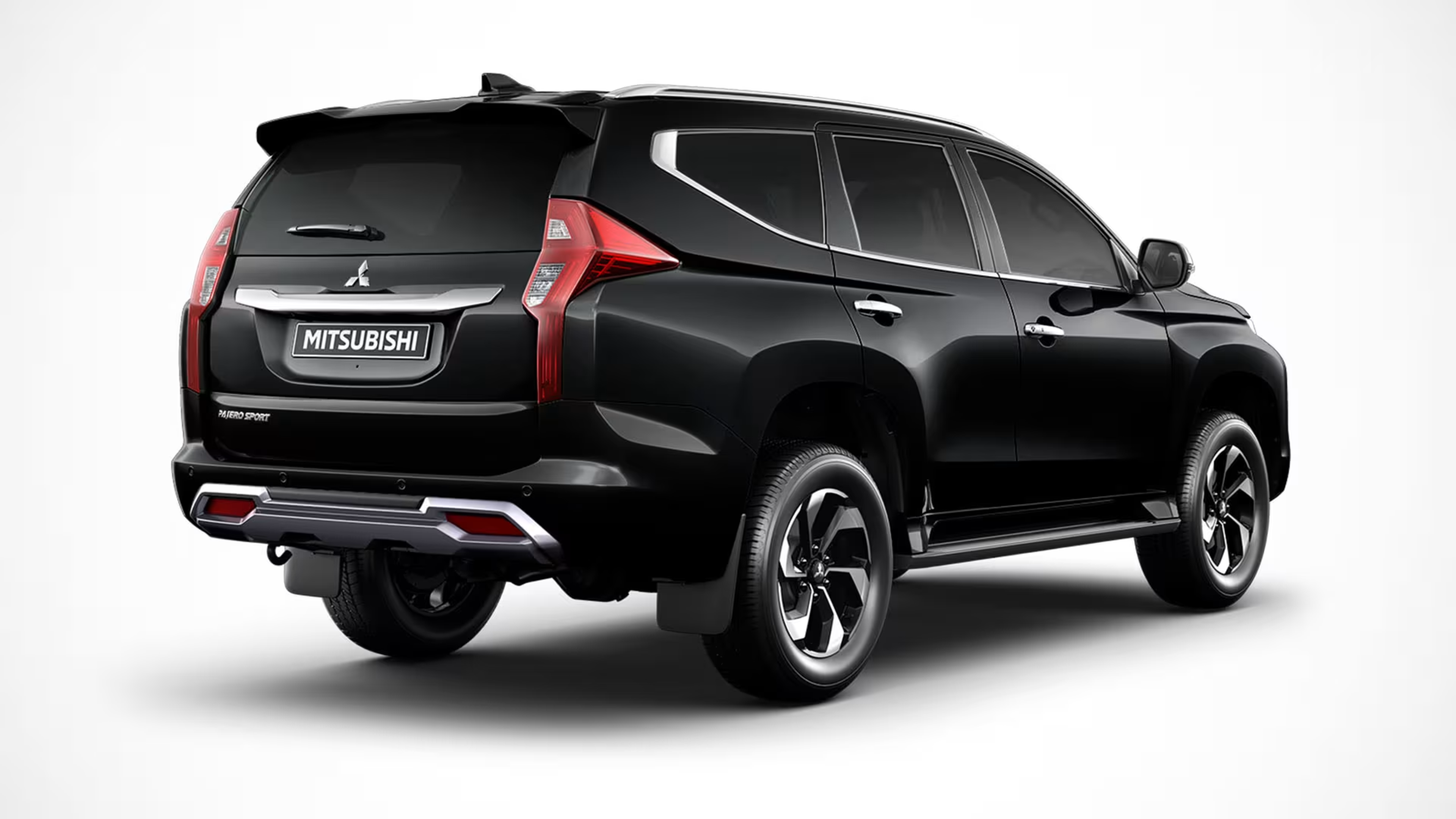 Mitsubishi Pajero Sport 2024 exterior
