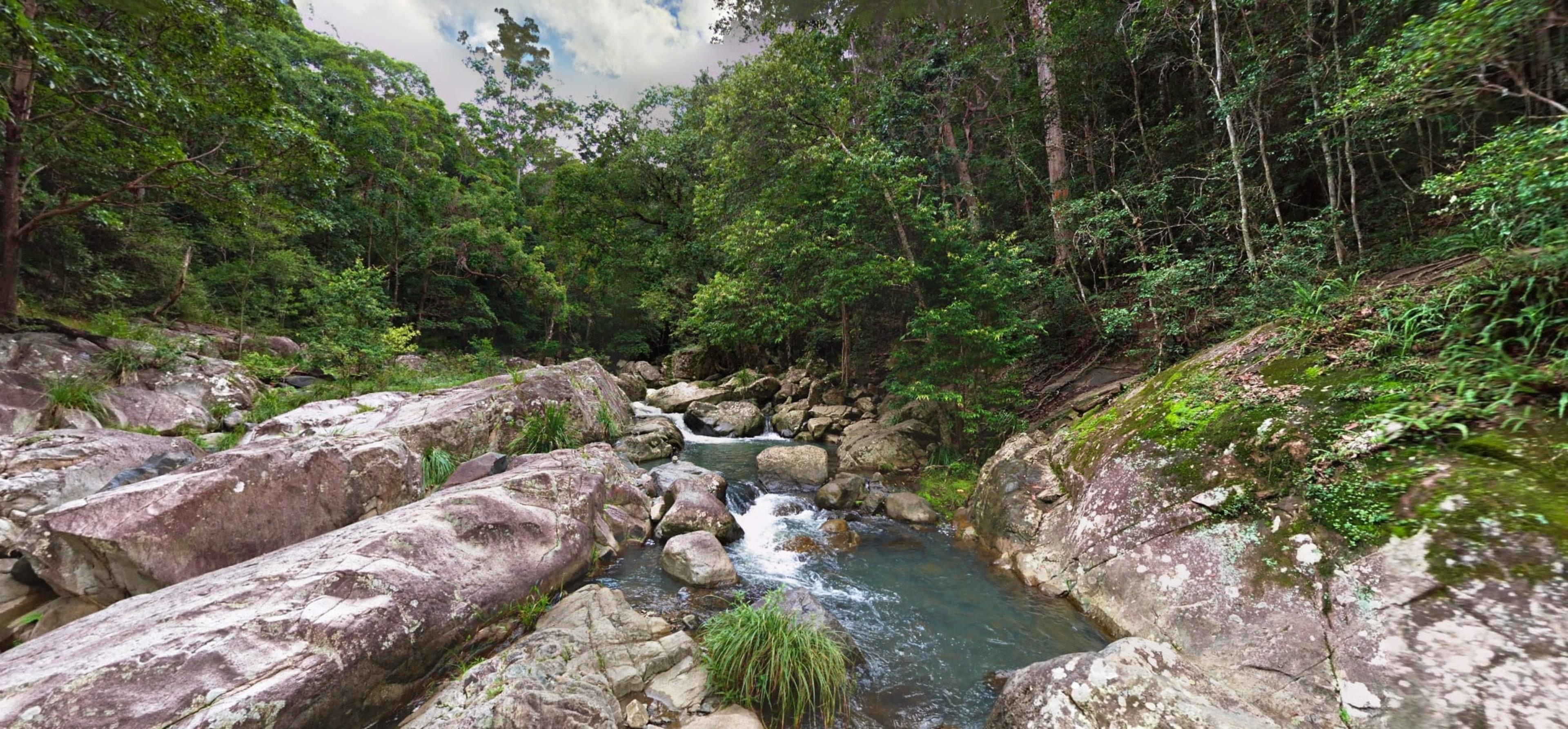 Top 3 Freshwater Rock Pools Near Brisbane banner