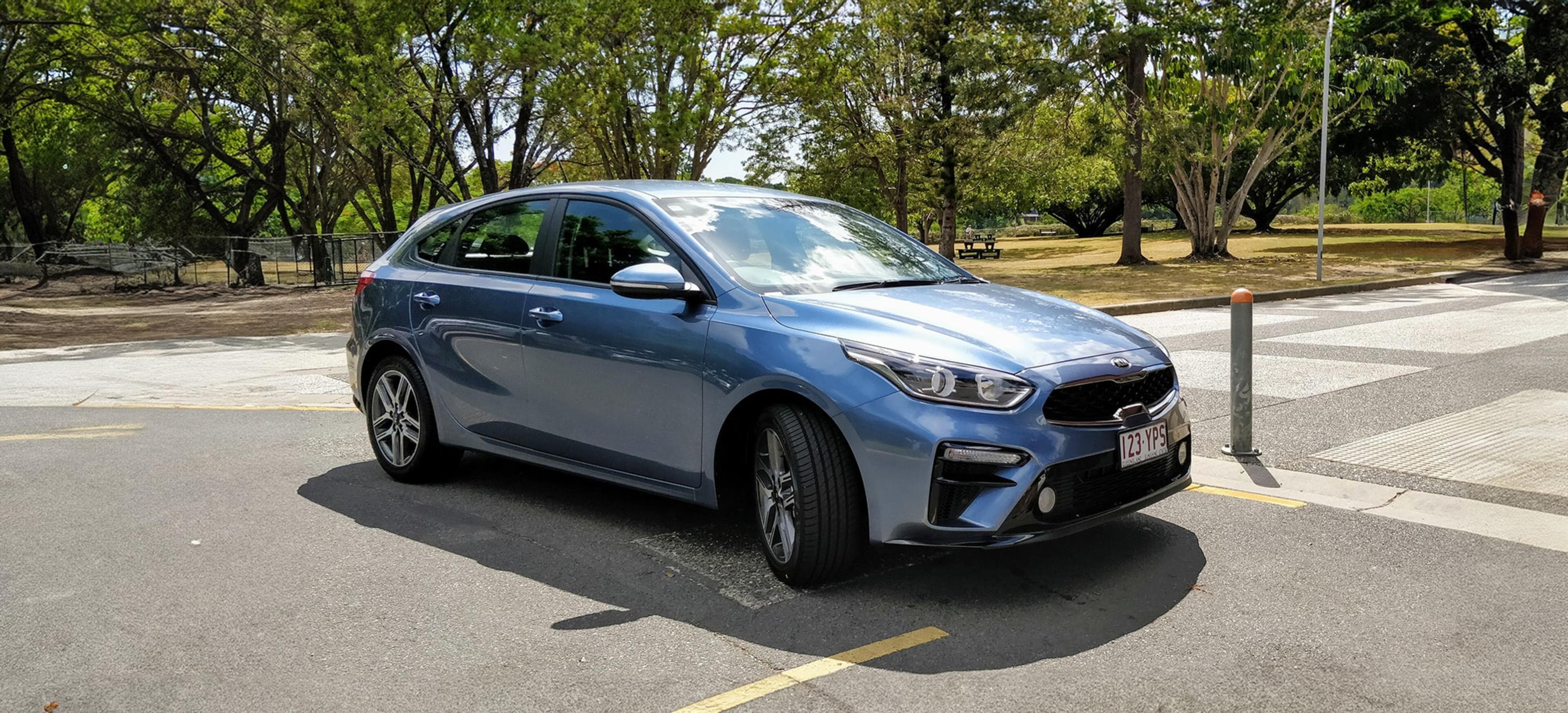 Review: 2019 Kia Cerato Hatch banner