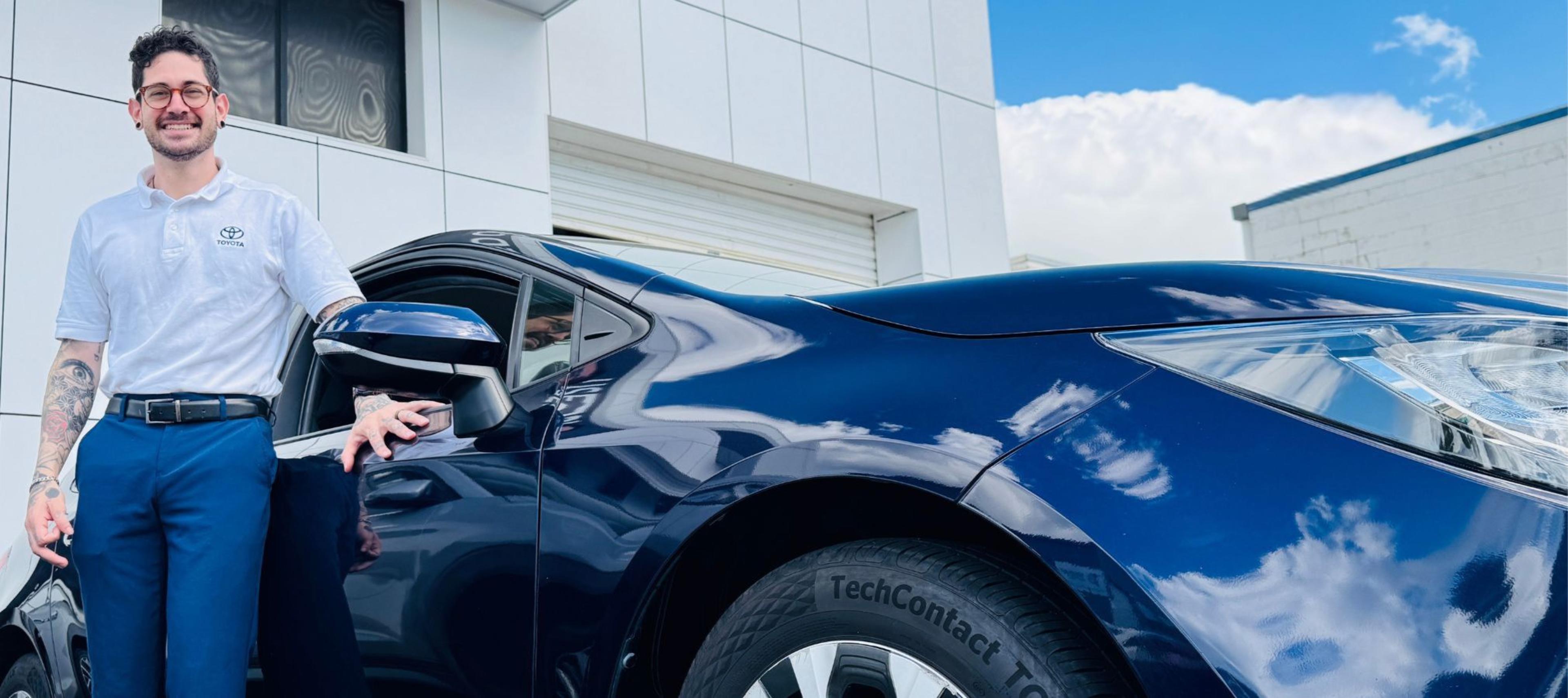 How does servicing at a Toyota dealership like Downtown Toyota affect a vehicle’s resale value?