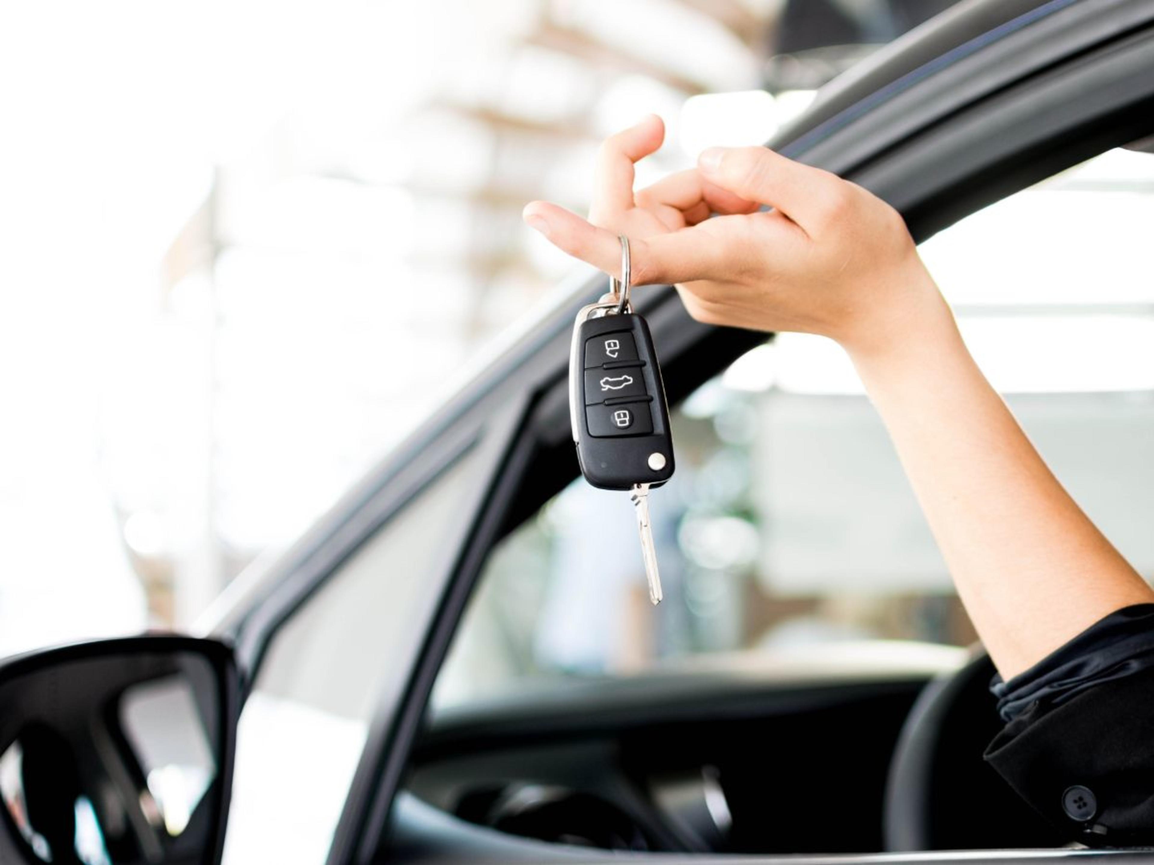 Exploring Keyless Car Entry: Benefits and Security Tips