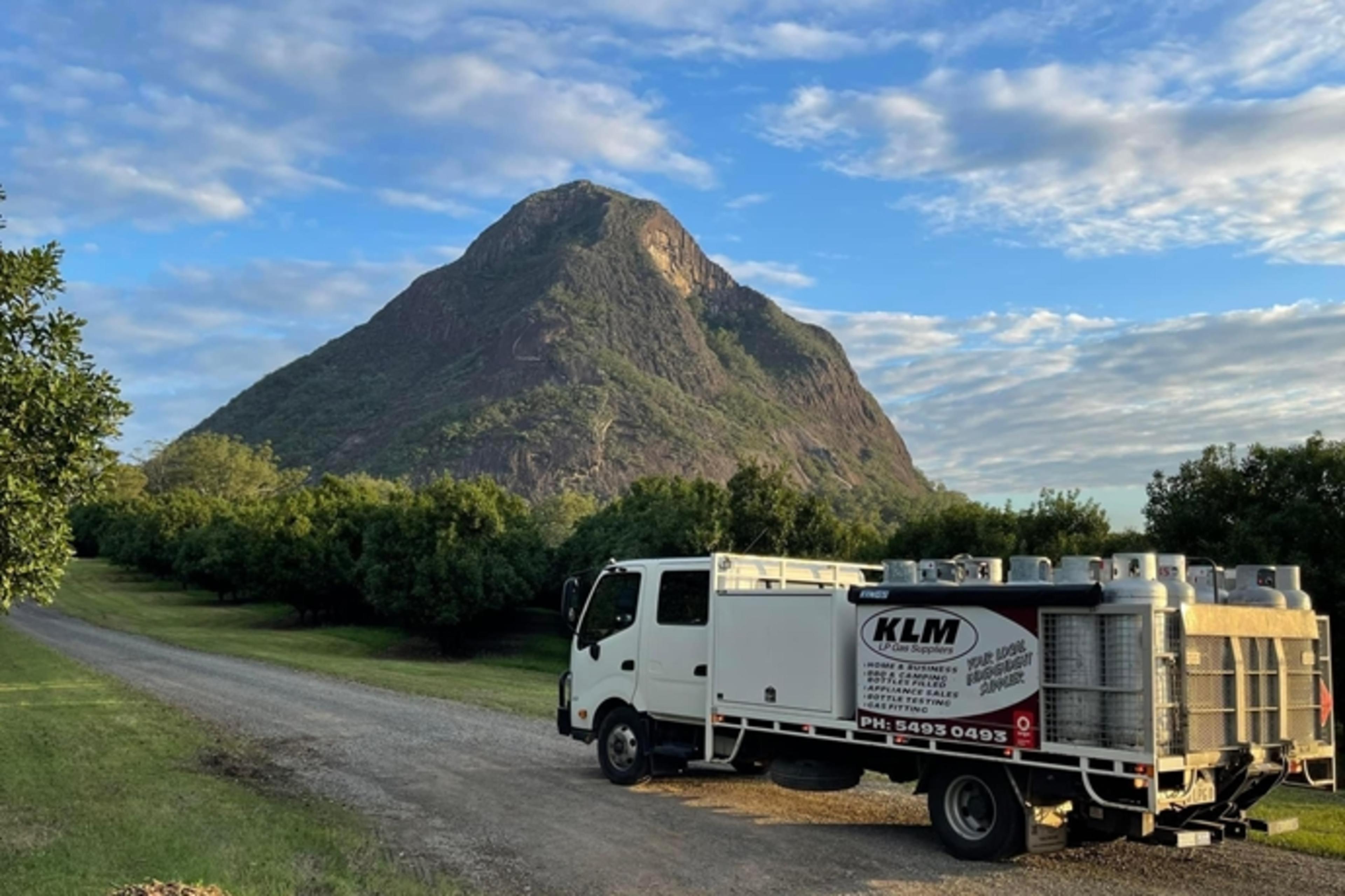 Hino 300 Series 717 Crew Cab - The Pride of KLM Gas' Fleet