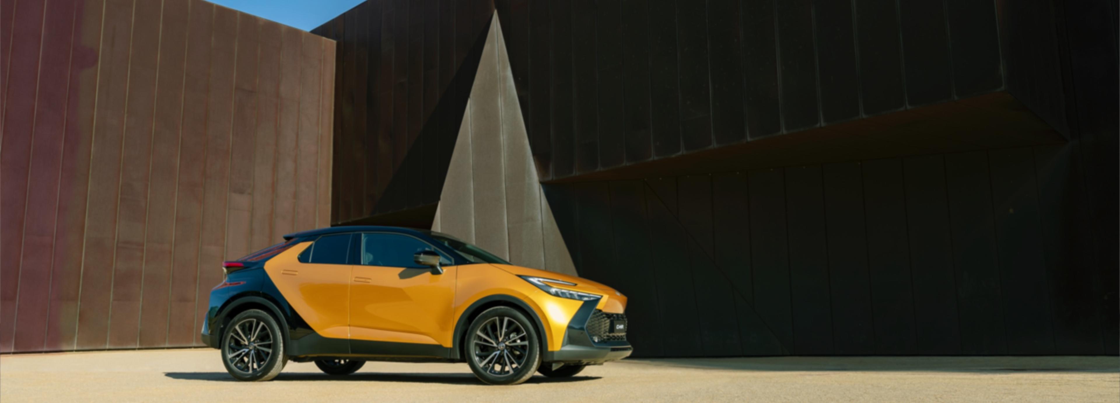 Navigating the Future of Driving - HEVs, BEVs, Mild Hybrids banner