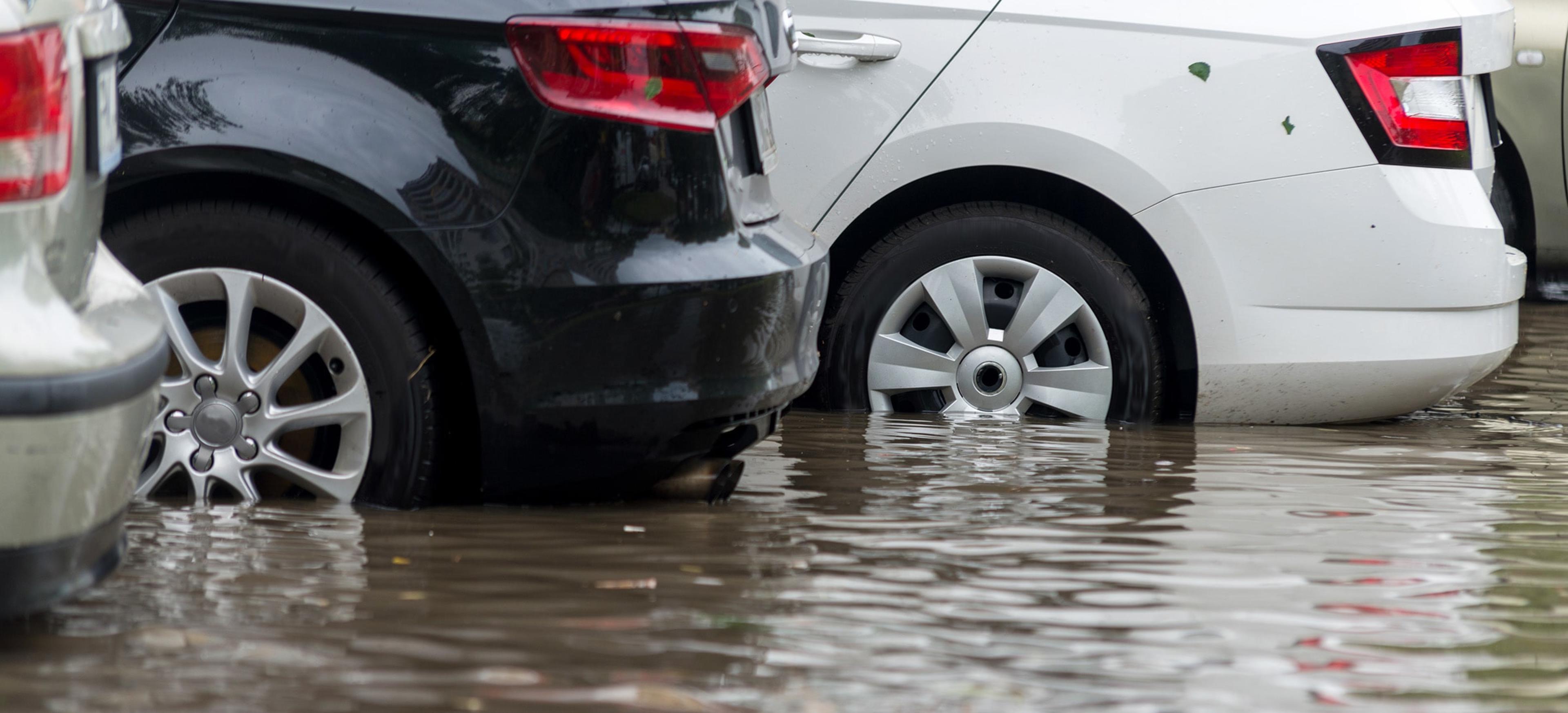 How To Check For Flood Damage in Your Car banner