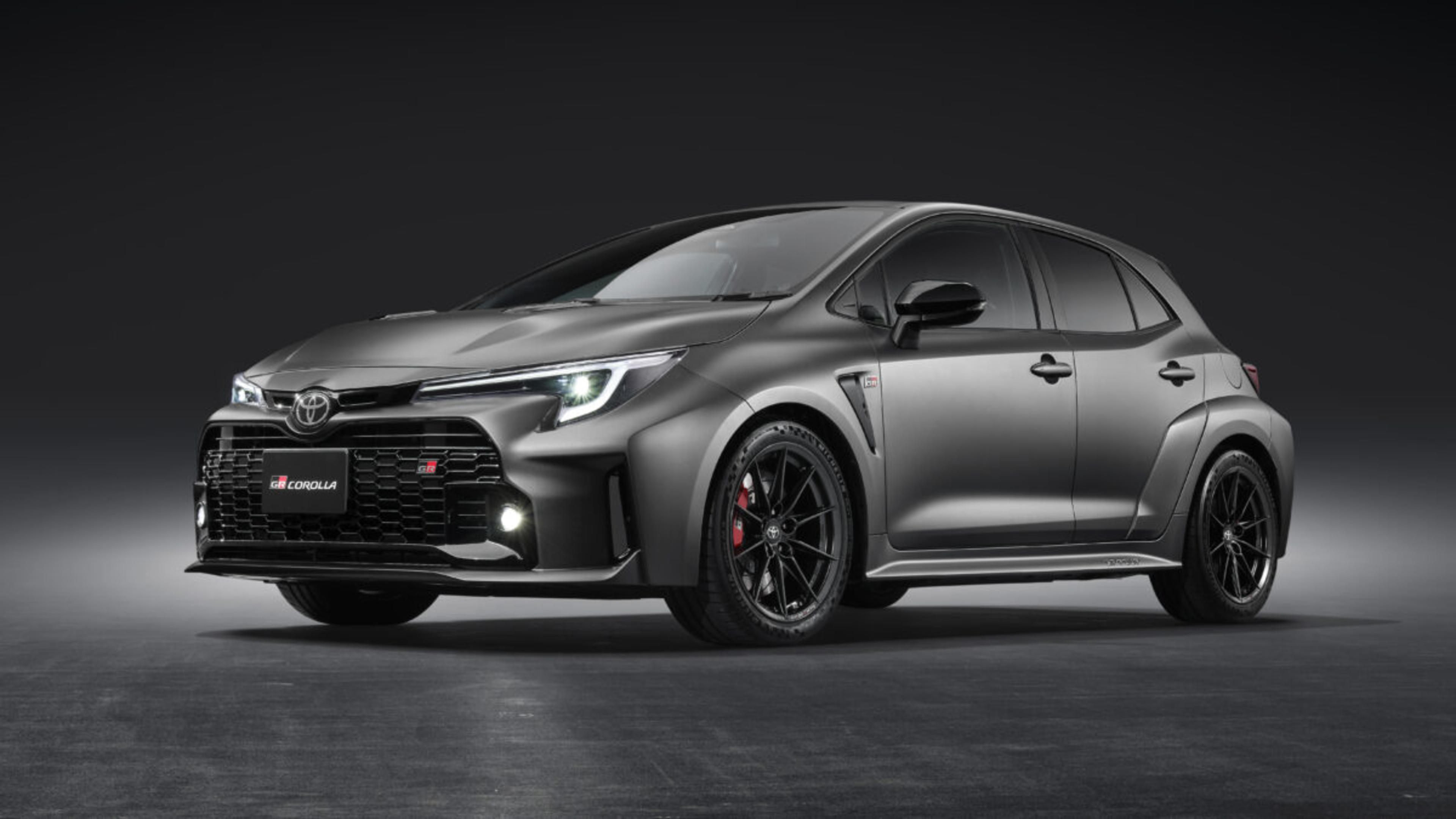 TOYOTA UNVEILS TRACK-FOCUSED TWO-SEATER GR COROLLA banner