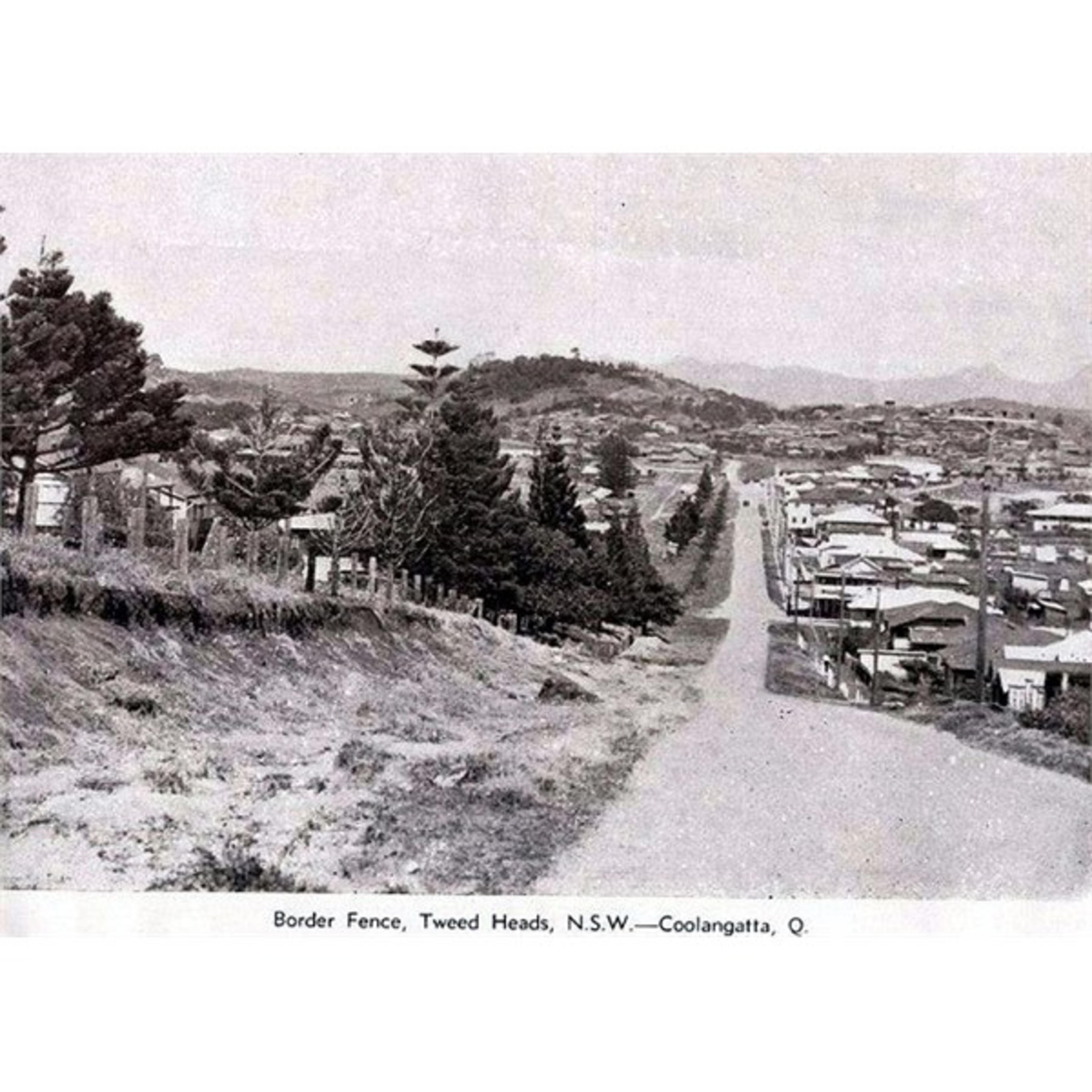 Border fence Tweed Heads 1952