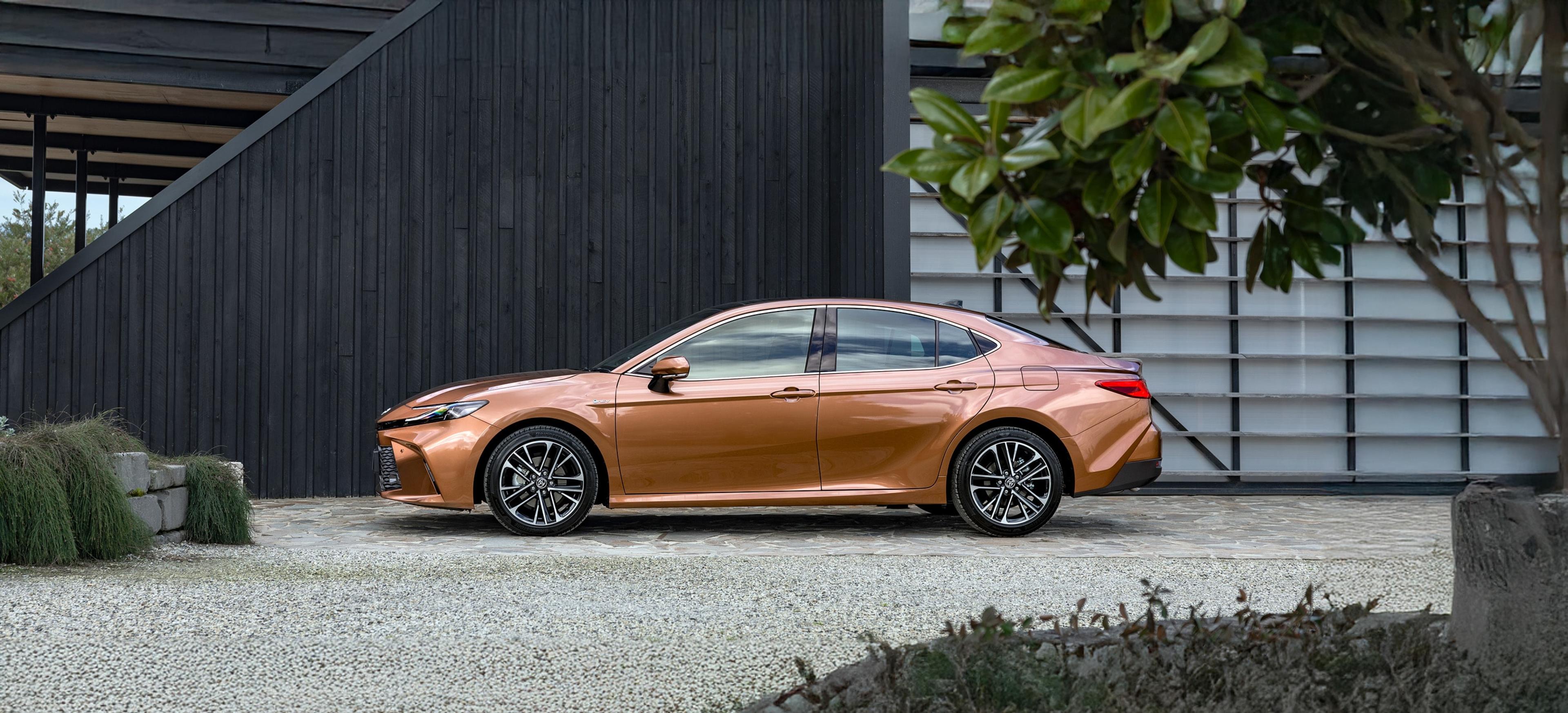 Five of the Best Updates in the New MY25 Toyota Camry banner