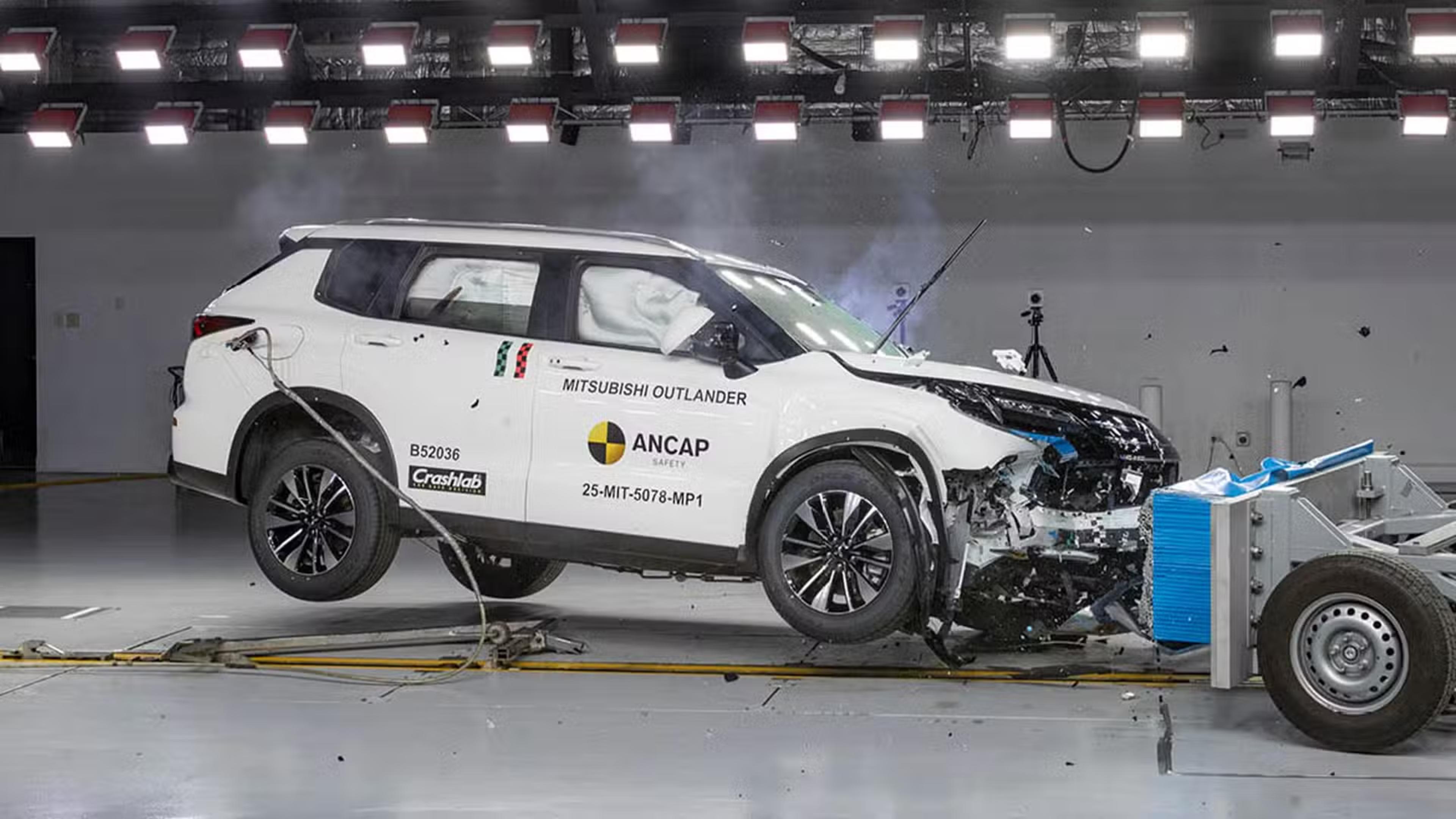 Mitsubishi Outlander Resets the Clock with Fresh Five-Star ANCAP Safety Rating banner