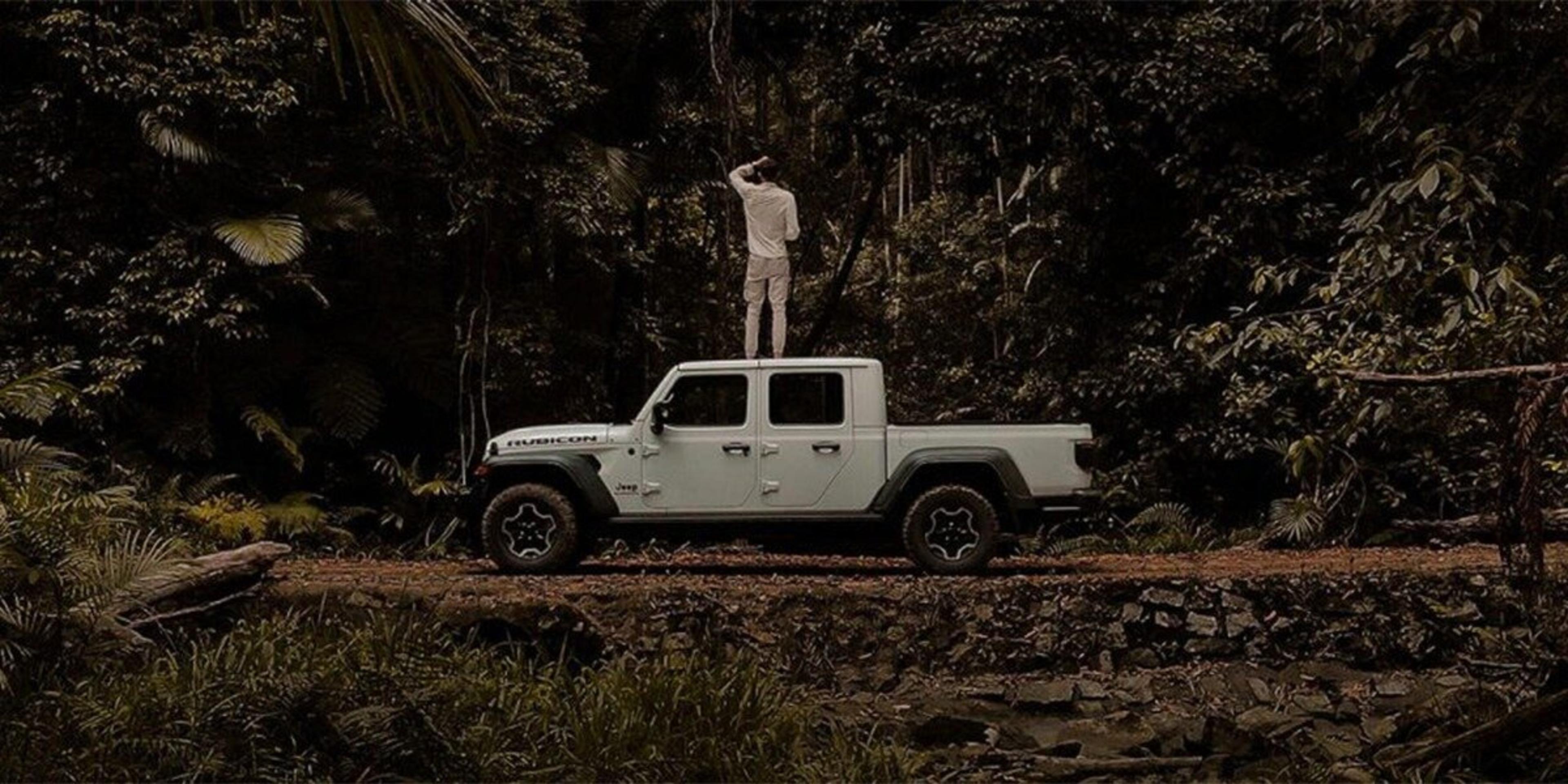 The Jeep Gladiator 4x4: A Perfect Adventure Companion for Outdoor Enthusiasts featured image