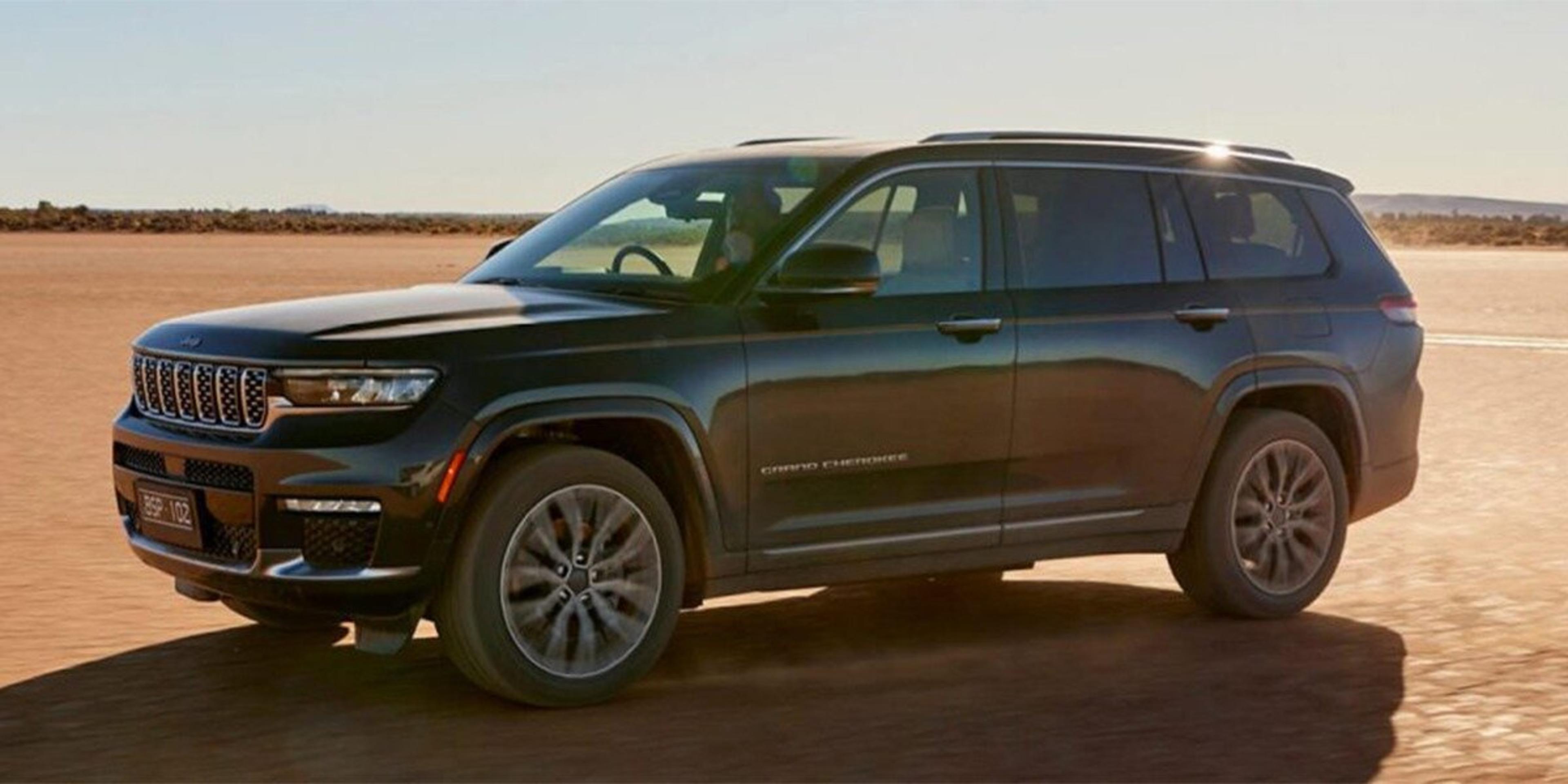 Next-Level Technology: Infotainment and Connectivity in the All-New Grand Cherokee banner