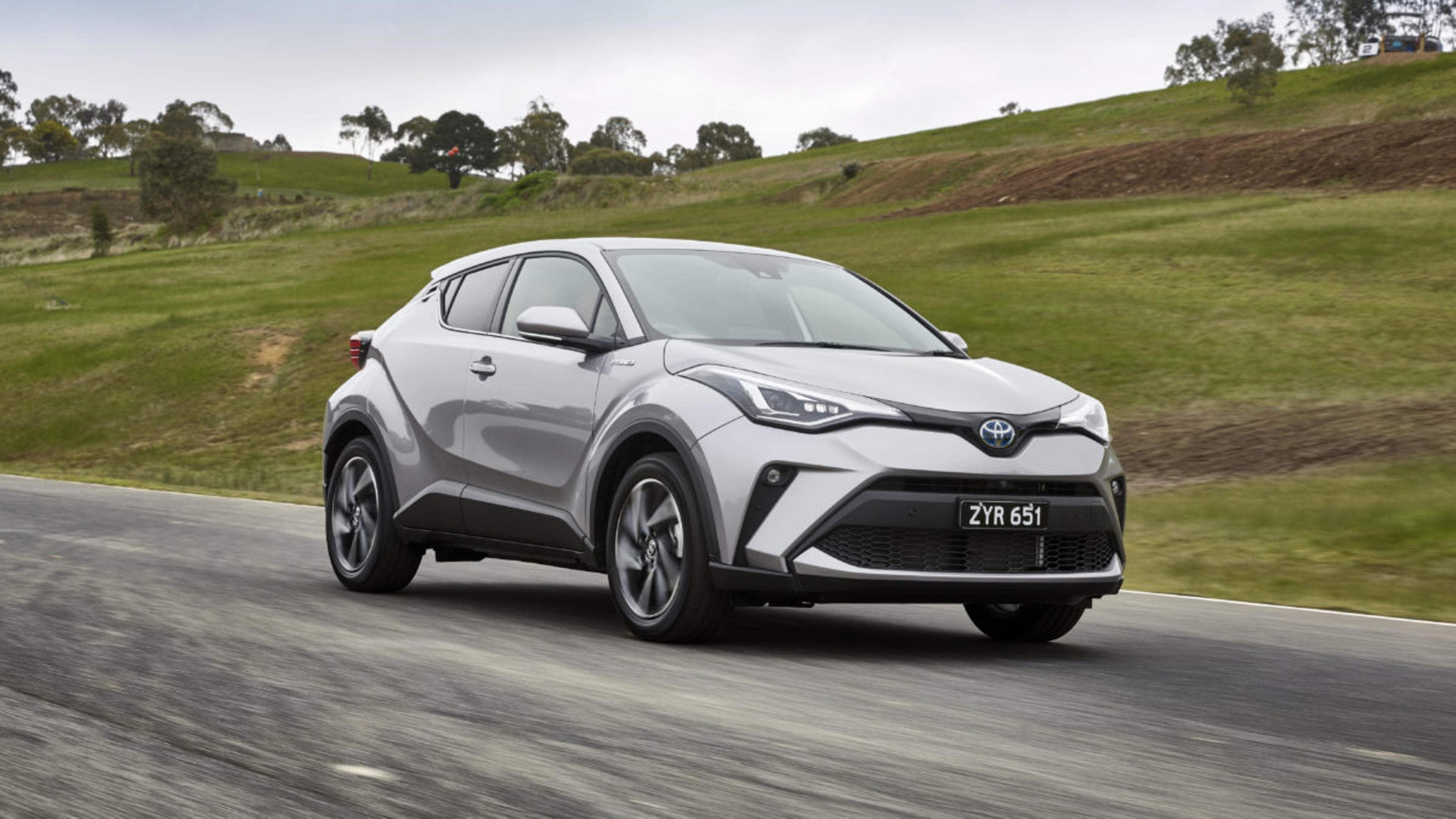 HYBRID POWERTRAIN HEADLINES UPGRADE FOR TOYOTA C-HR banner