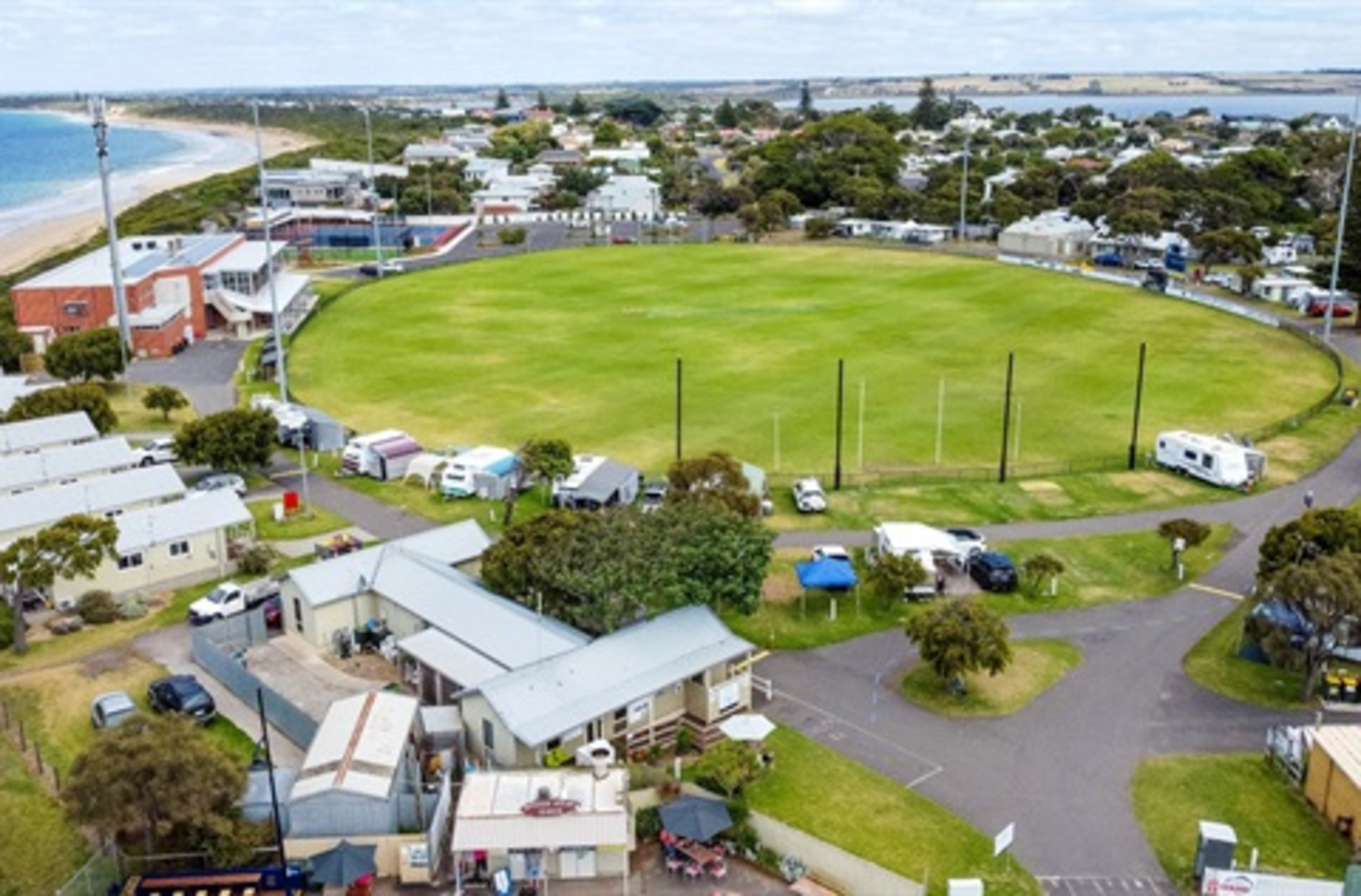 &nbsp; &nbsp; &nbsp; &nbsp; &nbsp; &nbsp; &nbsp; &nbsp; &nbsp; &nbsp; &nbsp; &nbsp; &nbsp; &nbsp; &nbsp; &nbsp; &nbsp; &nbsp; &nbsp; &nbsp; &nbsp; &nbsp; &nbsp; &nbsp; &nbsp; &nbsp; &nbsp; &nbsp; &nbsp; &nbsp; &nbsp; &nbsp; &nbsp; &nbsp; &nbsp; &nbsp; &nbsp; &nbsp; &nbsp; &nbsp; &nbsp; &nbsp; &nbsp; &nbsp; &nbsp; &nbsp; &nbsp; &nbsp;Queencliff Caravan Park