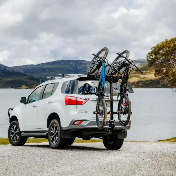 Shingleback – 3 Bike Vertical Bike Rack