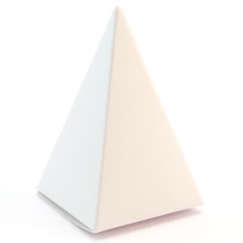 Unbranded eco pyramid box from Total Merchandise