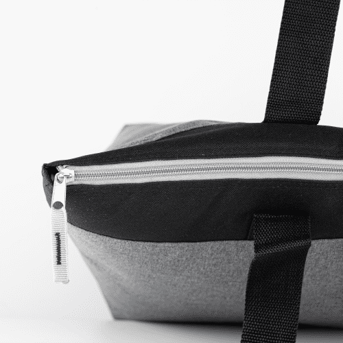 An image of the zippered closure on the Large Cooler Tote Bag