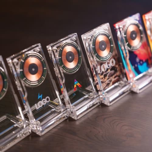 Lifestyle image of the MagSafe 15W Magnetic Wireless Charging Stand in Transparent
