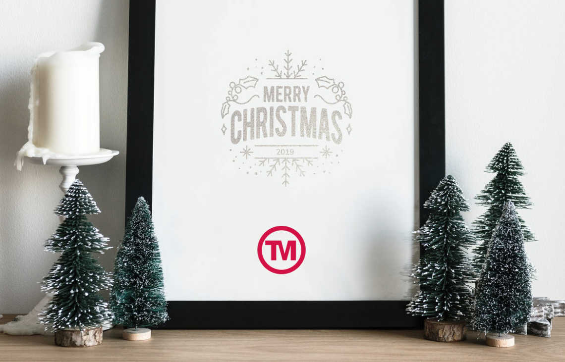 Promoting through artificial Christmas trees
