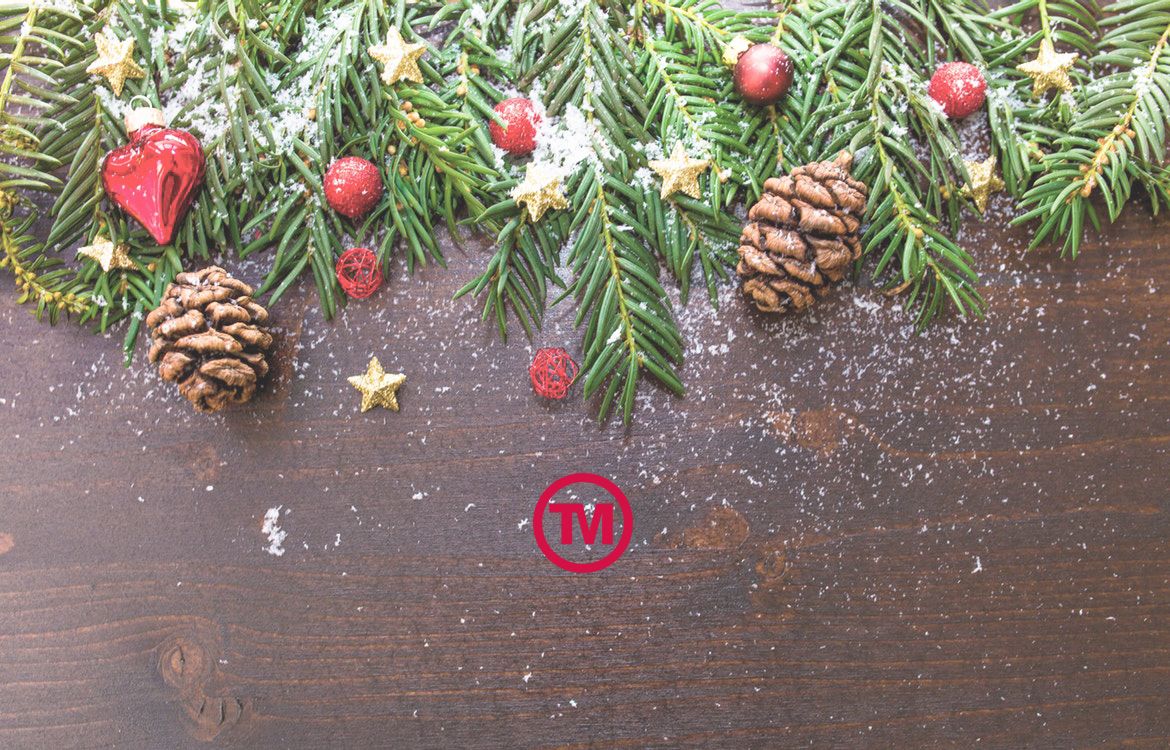 Sprinkle Some Festive Spirit With Printed Christmas Gifts