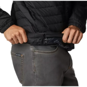An image of the drawcord adjustable hem on the bottom of the Columbia Silver Falls Jacket from Total Merchandise
