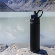 Lifestyle image of the Omni Sip Recycled Lockable Bottle from Total Merchandise