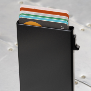 BrandCharger Card Wallet