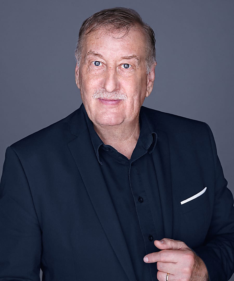 Zsuráfszky Zoltán Művészeti vezető