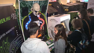 arcadia_játéktermi_nosztalgia_kiállítás_elektromos_szimulátor 631