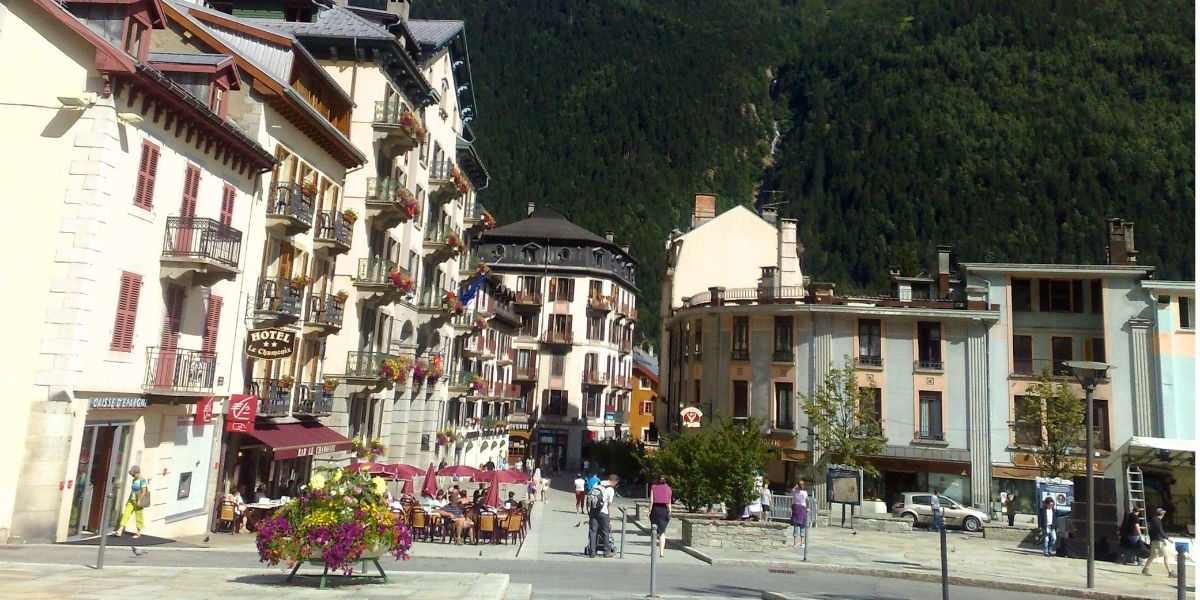 Head to Geneva, depart