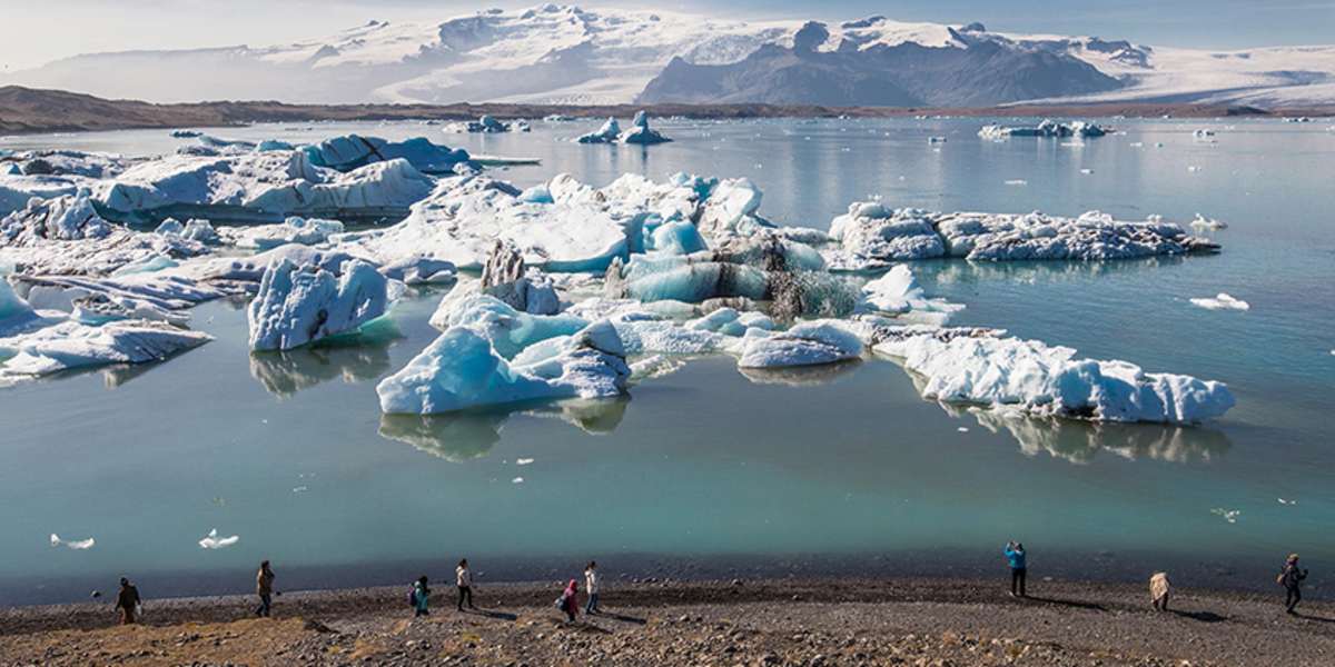 Visit Jökulsárlón Lagoon, hike Múlagljúfur Canyon